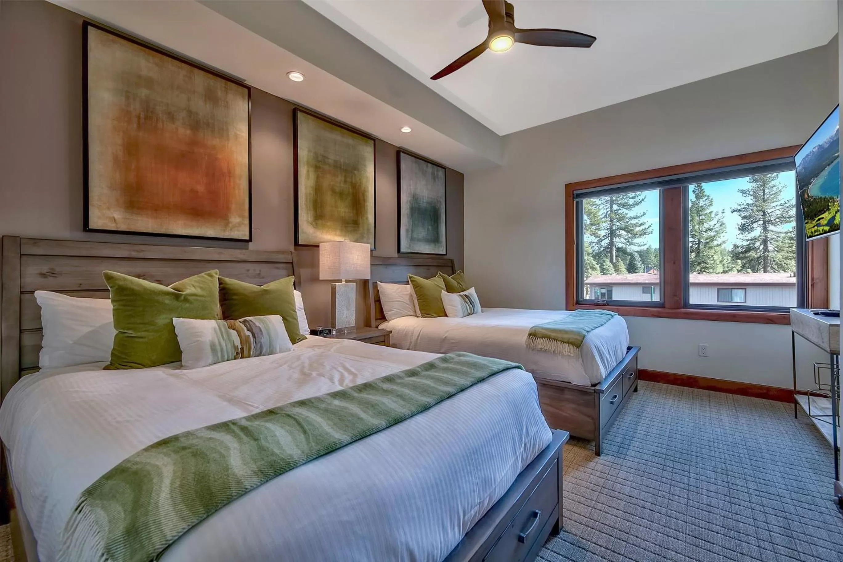 Bed in Zalanta, A Vail Resorts Property
