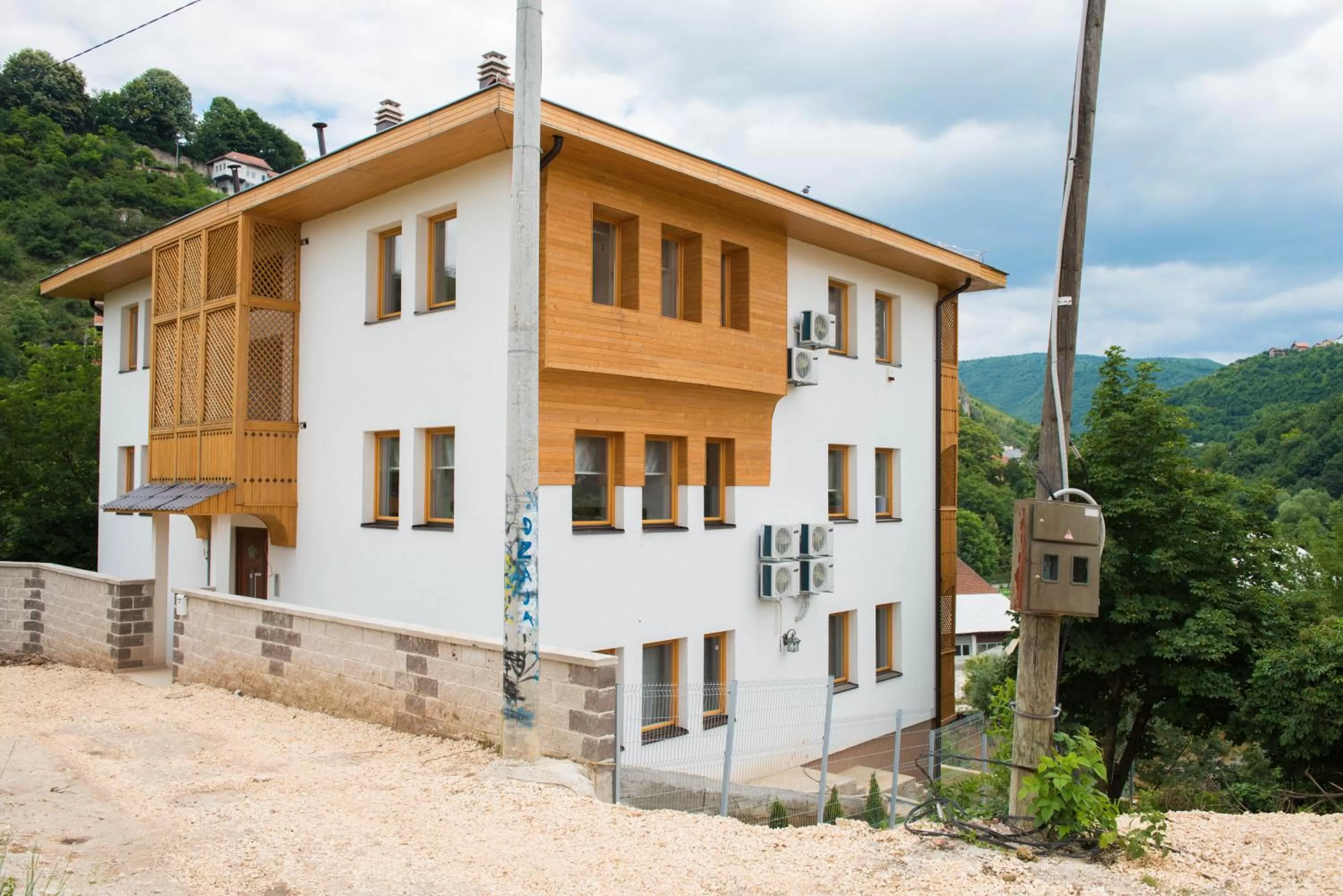 Property Building in Leader apartment