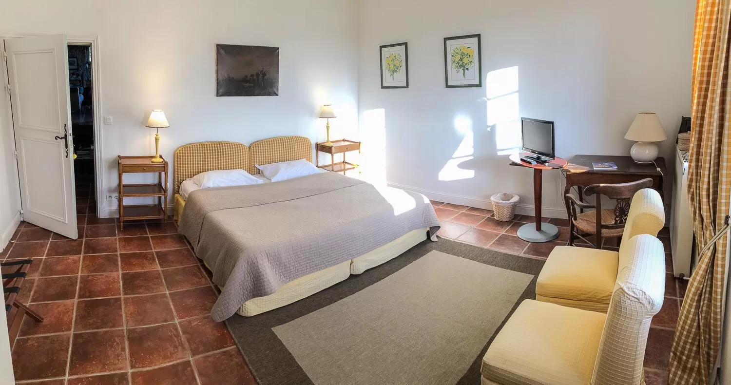 Bedroom, Bed in Le Peyret