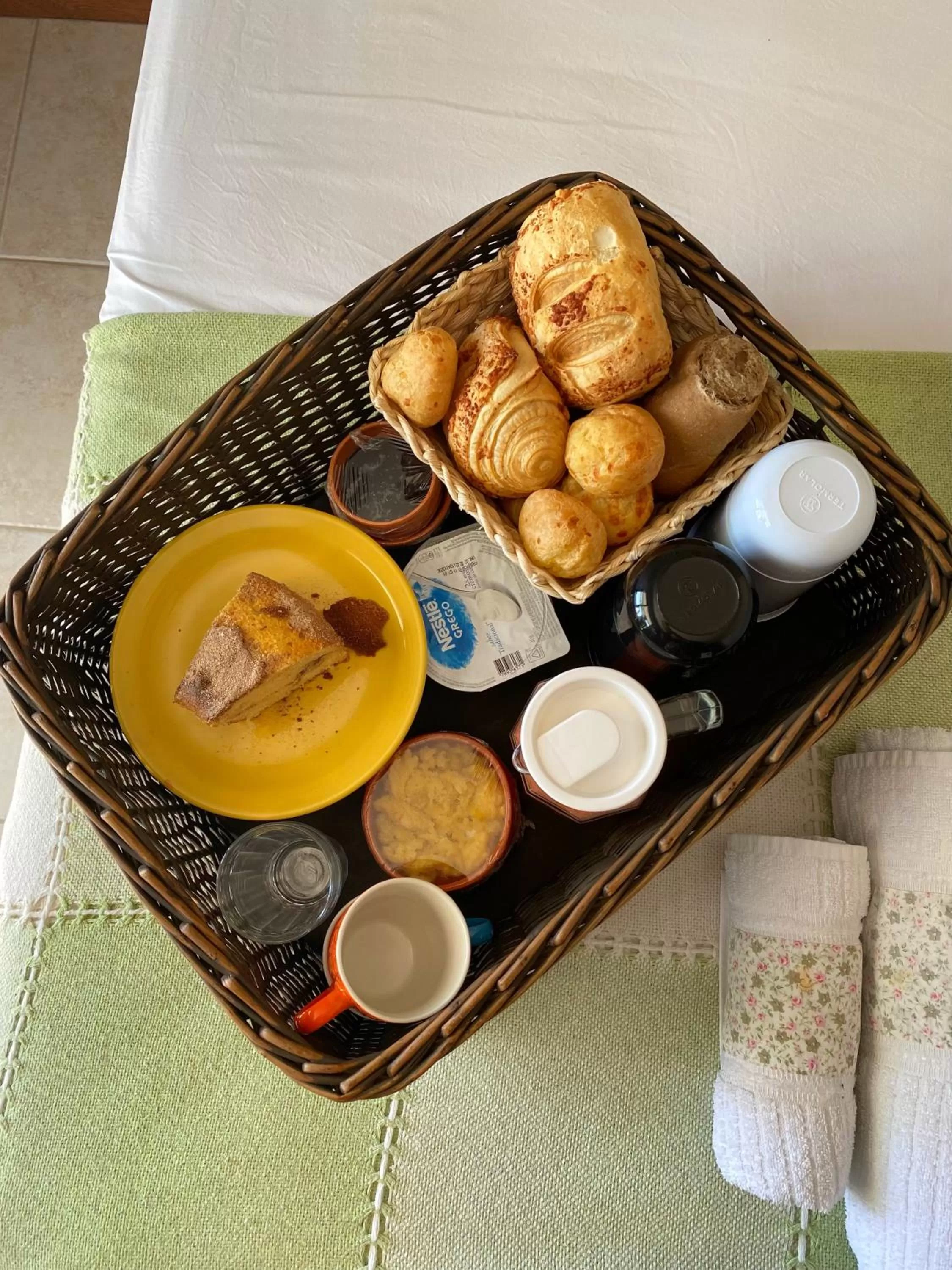 Food in Canto Leste Pousada