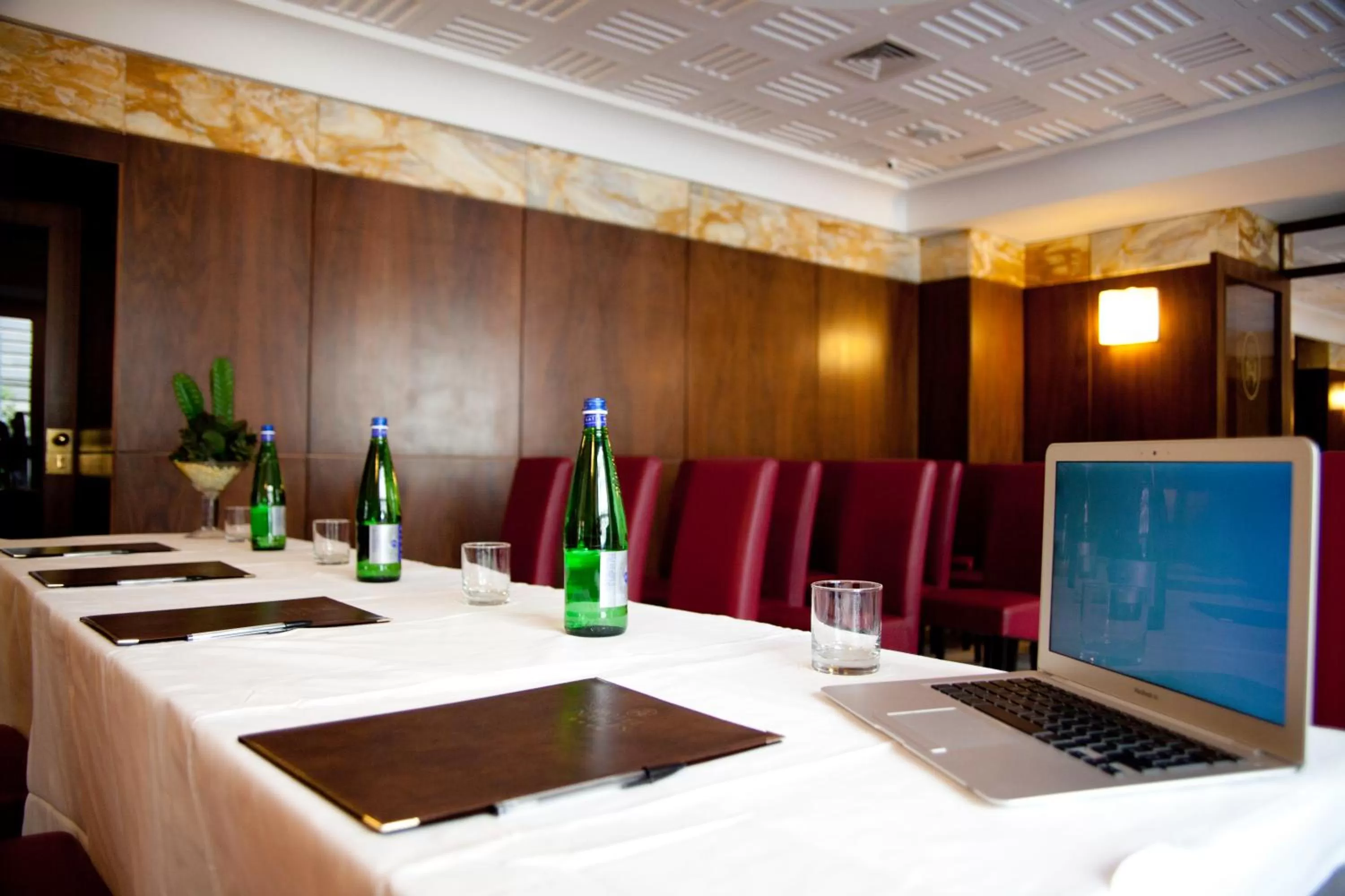 Meeting/conference room in Hotel Naples