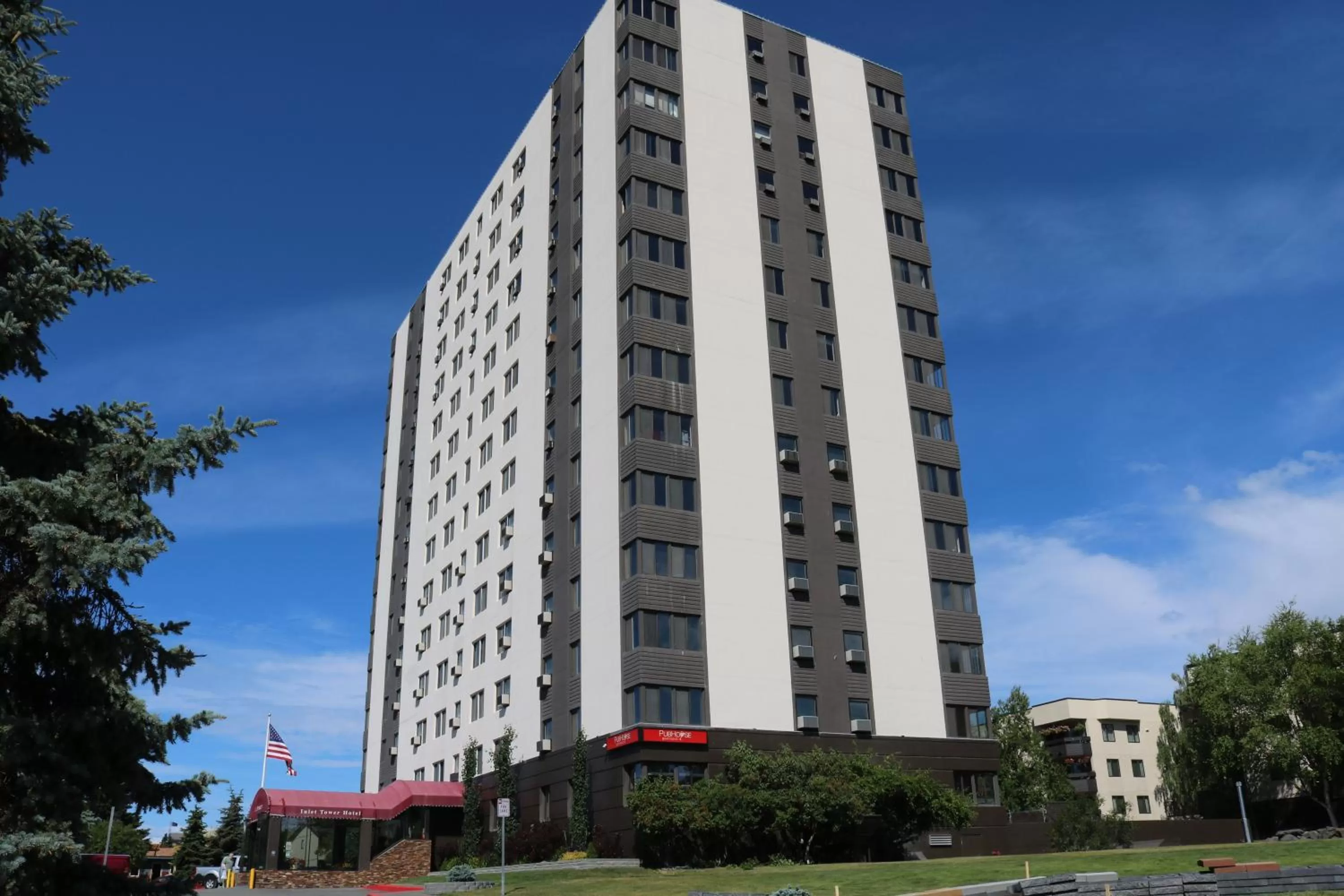 Property Building in Inlet Tower Hotel & Suites