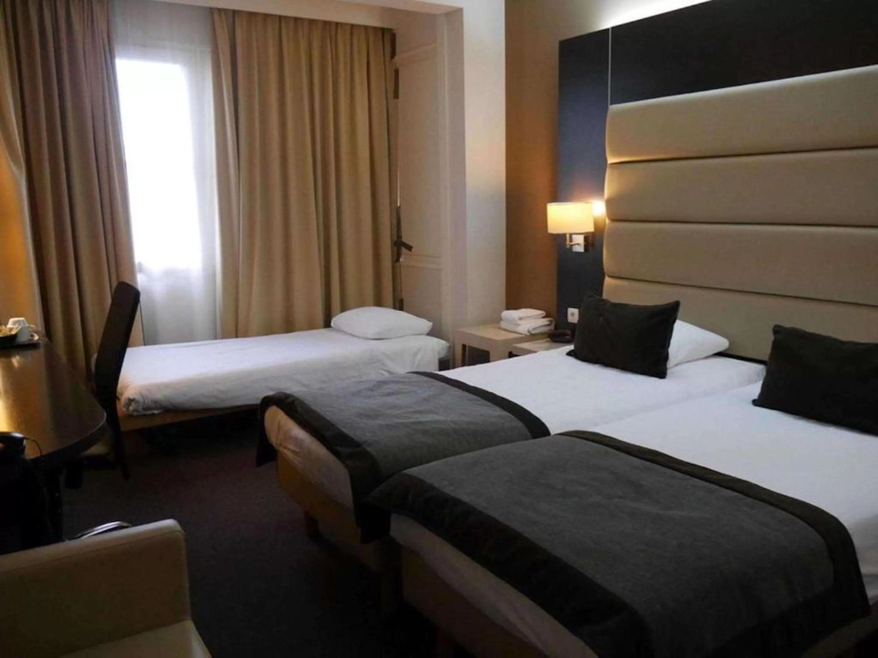 Photo of the whole room, Bed in Hotel Best Western City Centre