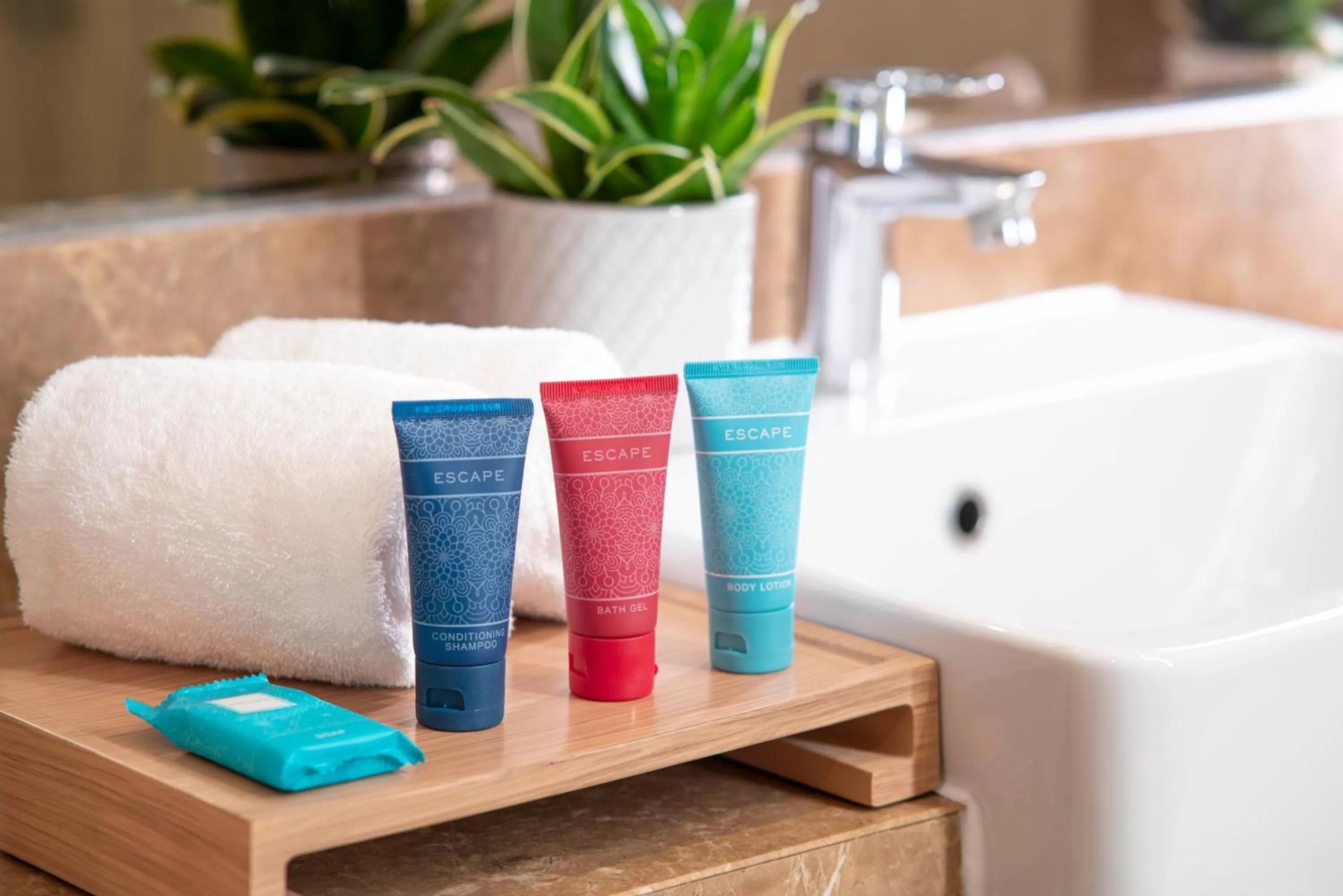 Bathroom in Orchard Rendezvous Hotel by Far East Hospitality