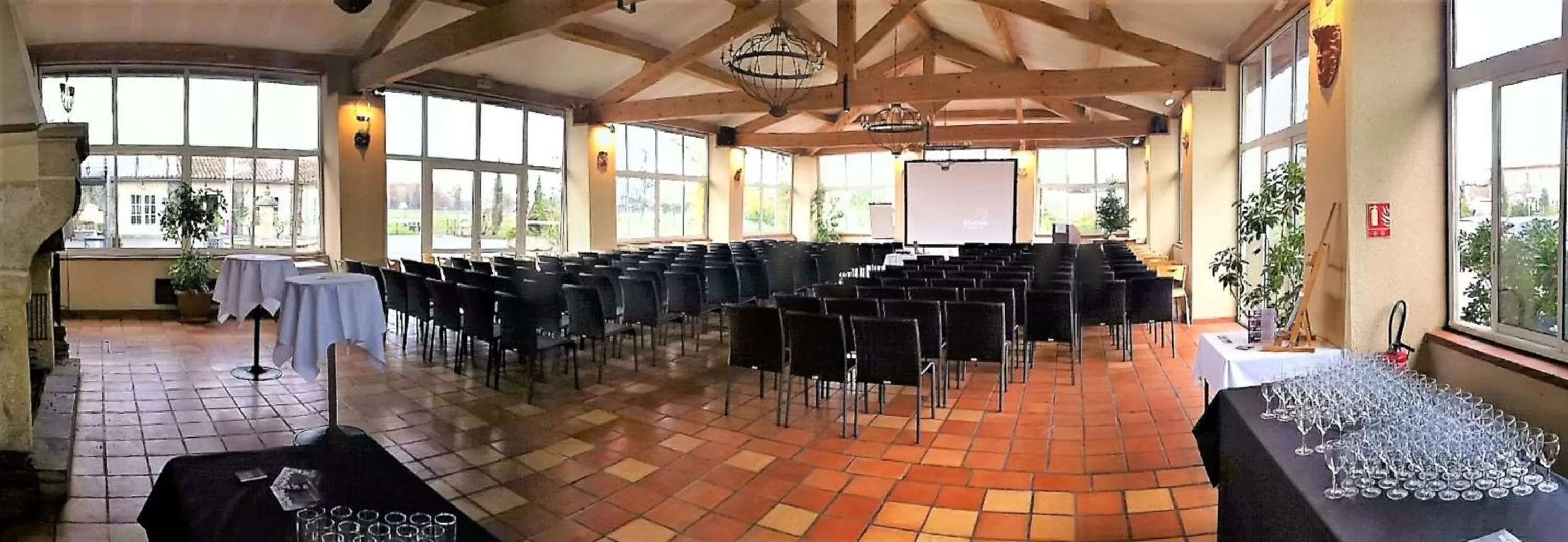 On site in Best Western Plus Le Canard sur le Toit