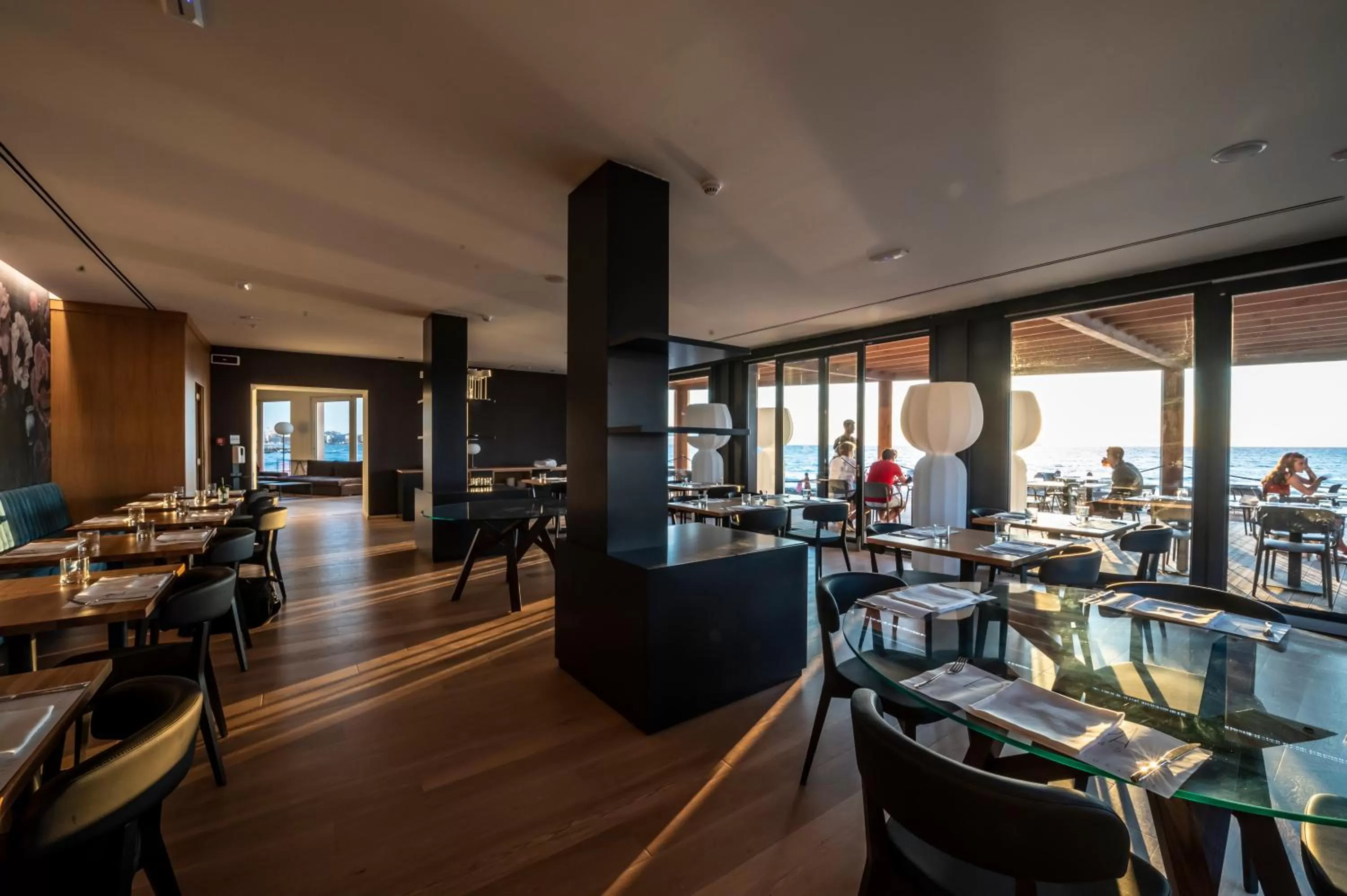 Restaurant/places to eat in Hotel Punta Tipa