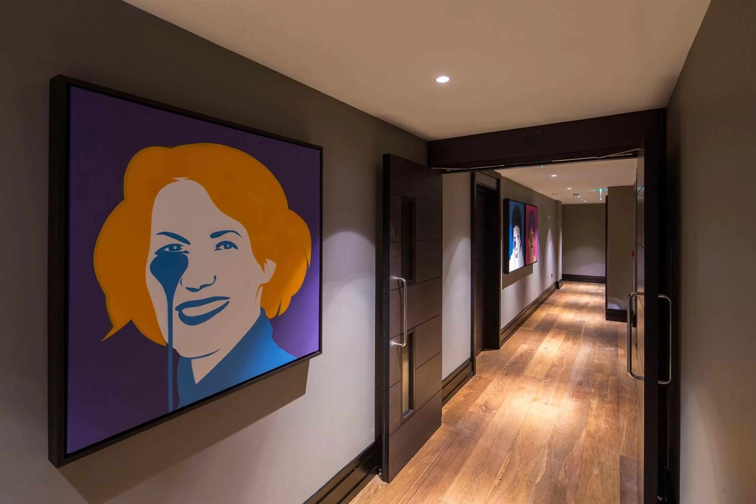 Area and facilities in Twr y Felin Hotel