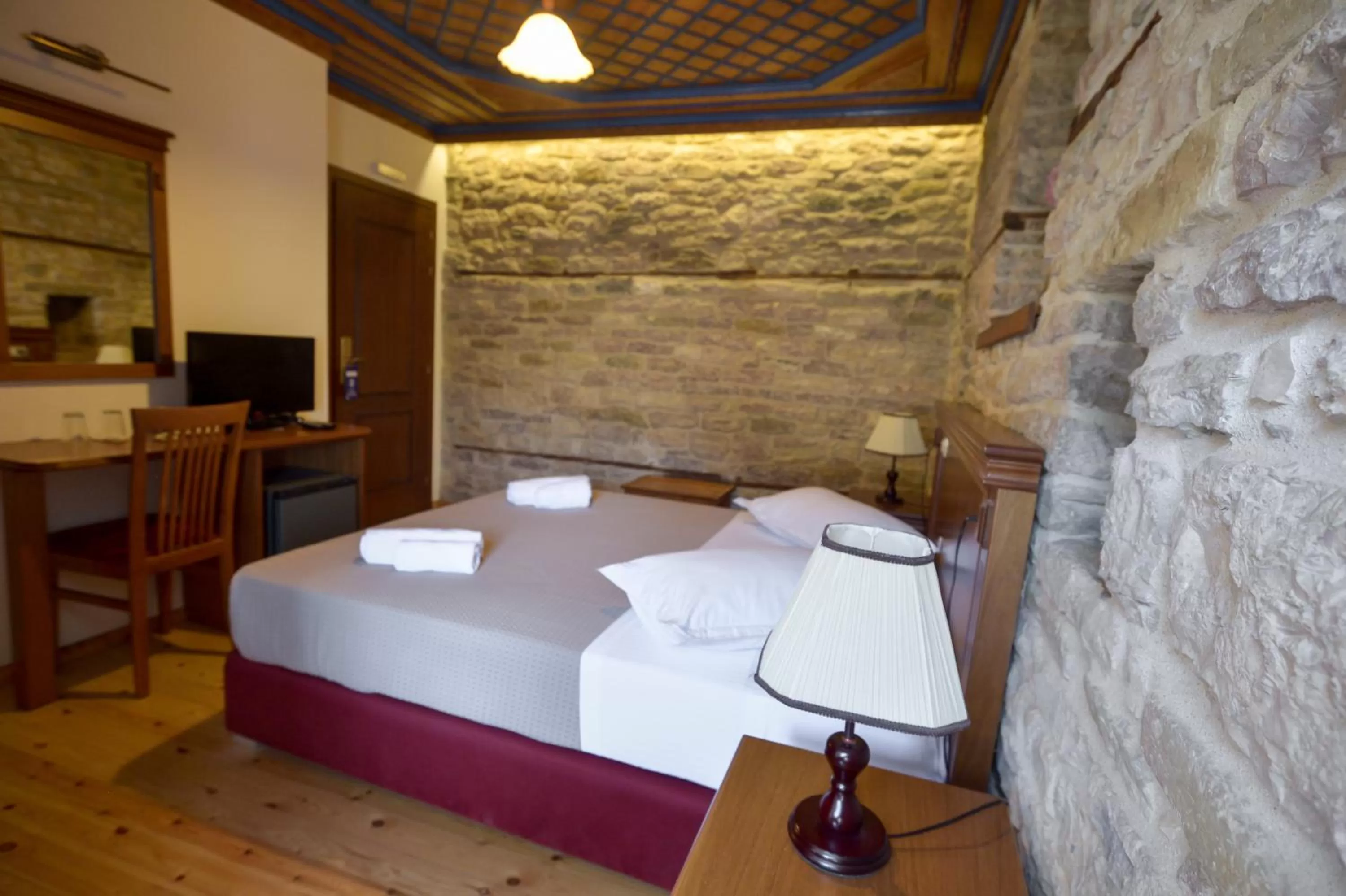 Photo of the whole room, Bed in Hotel Kalemi 2