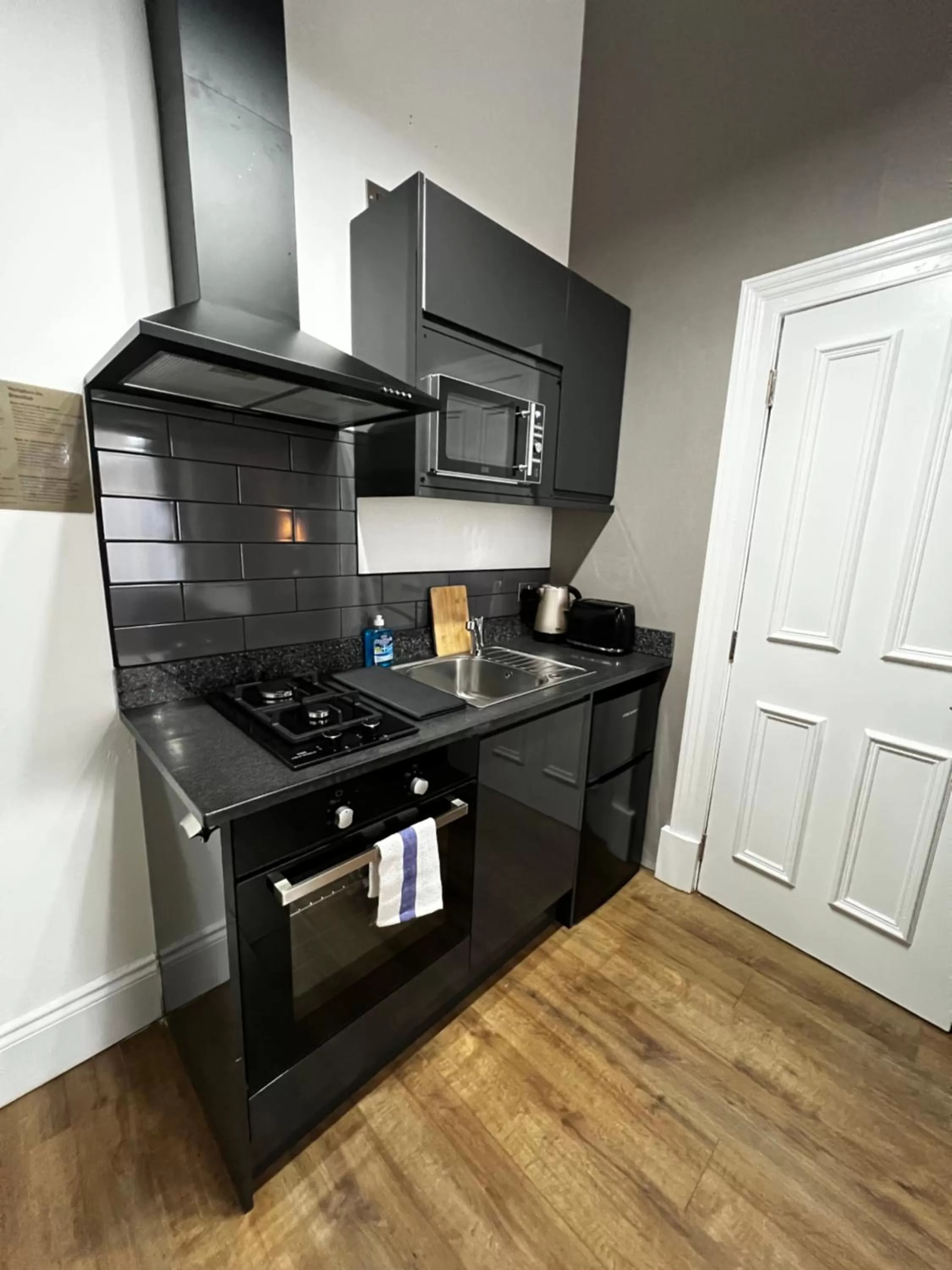 Amani Apartments - Glasgow City Centre