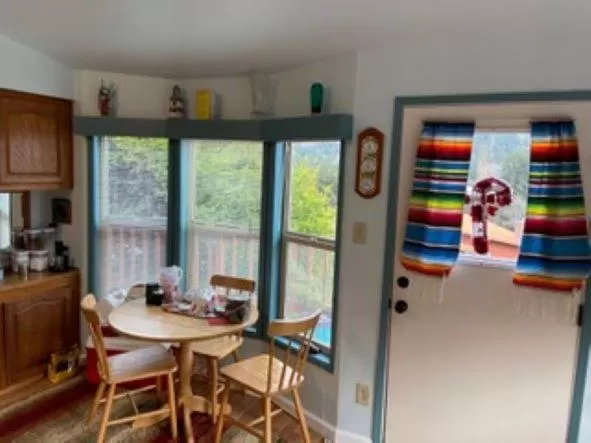 Dining Area in Whaleshead Beach Resort