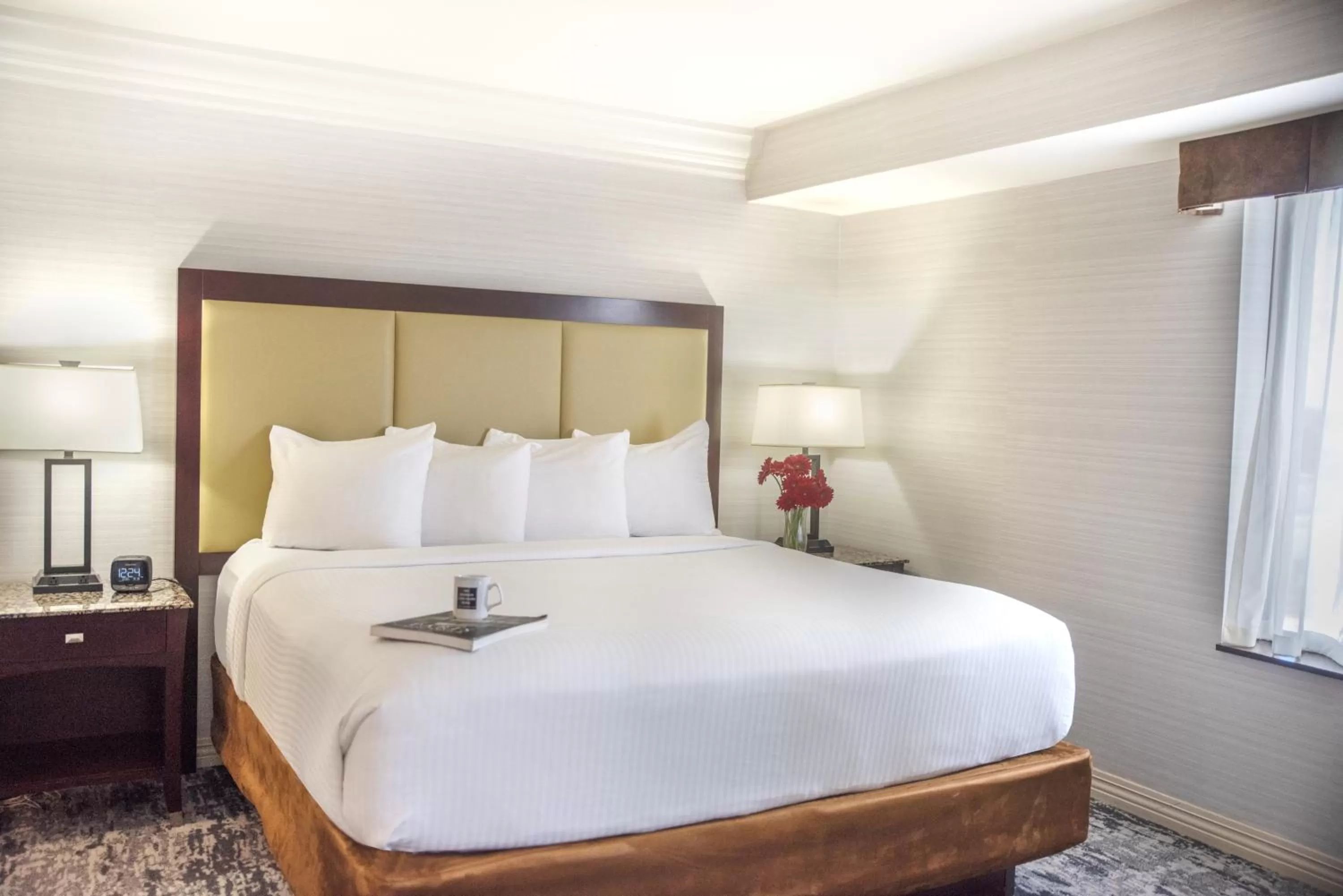 Bed in The Madison Concourse Hotel