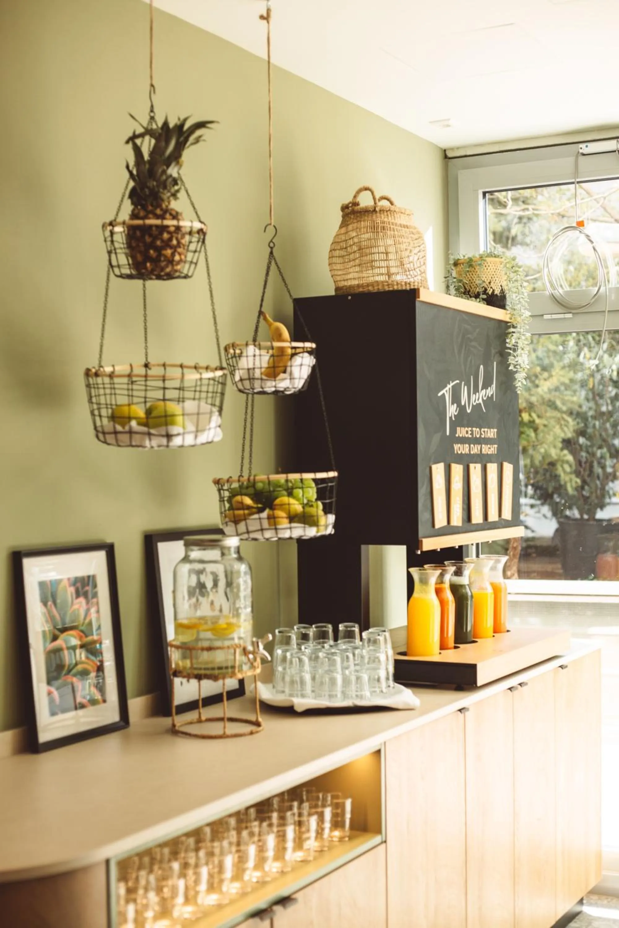 Breakfast in The Weekend Hotel