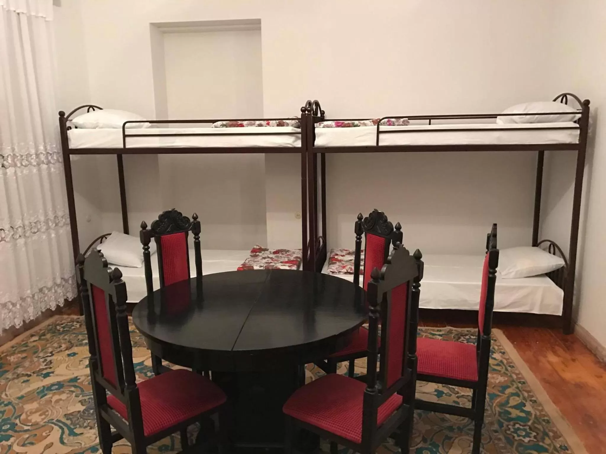 Photo of the whole room in House 1899