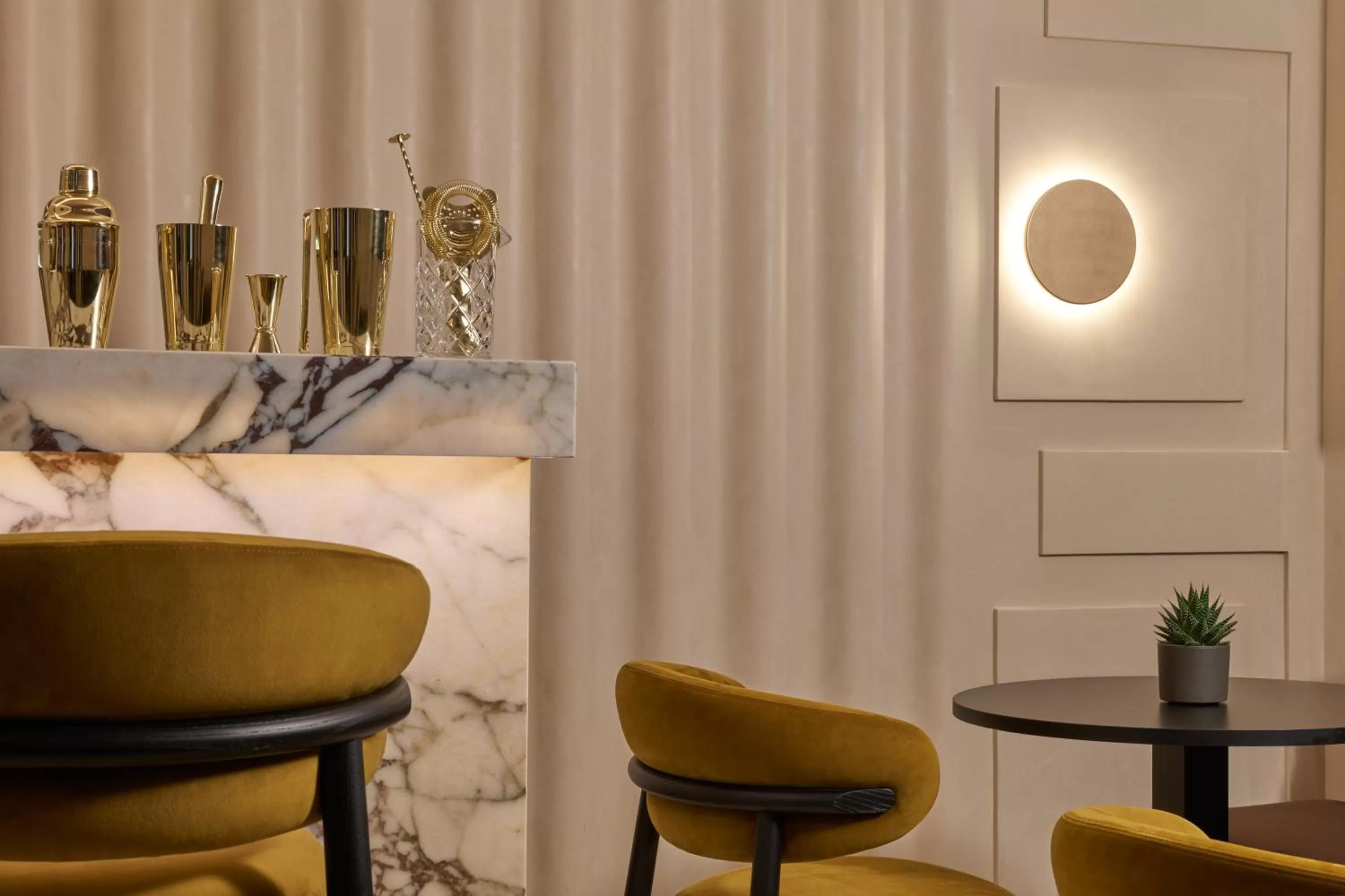 Lounge or bar in Borghese Contemporary Hotel