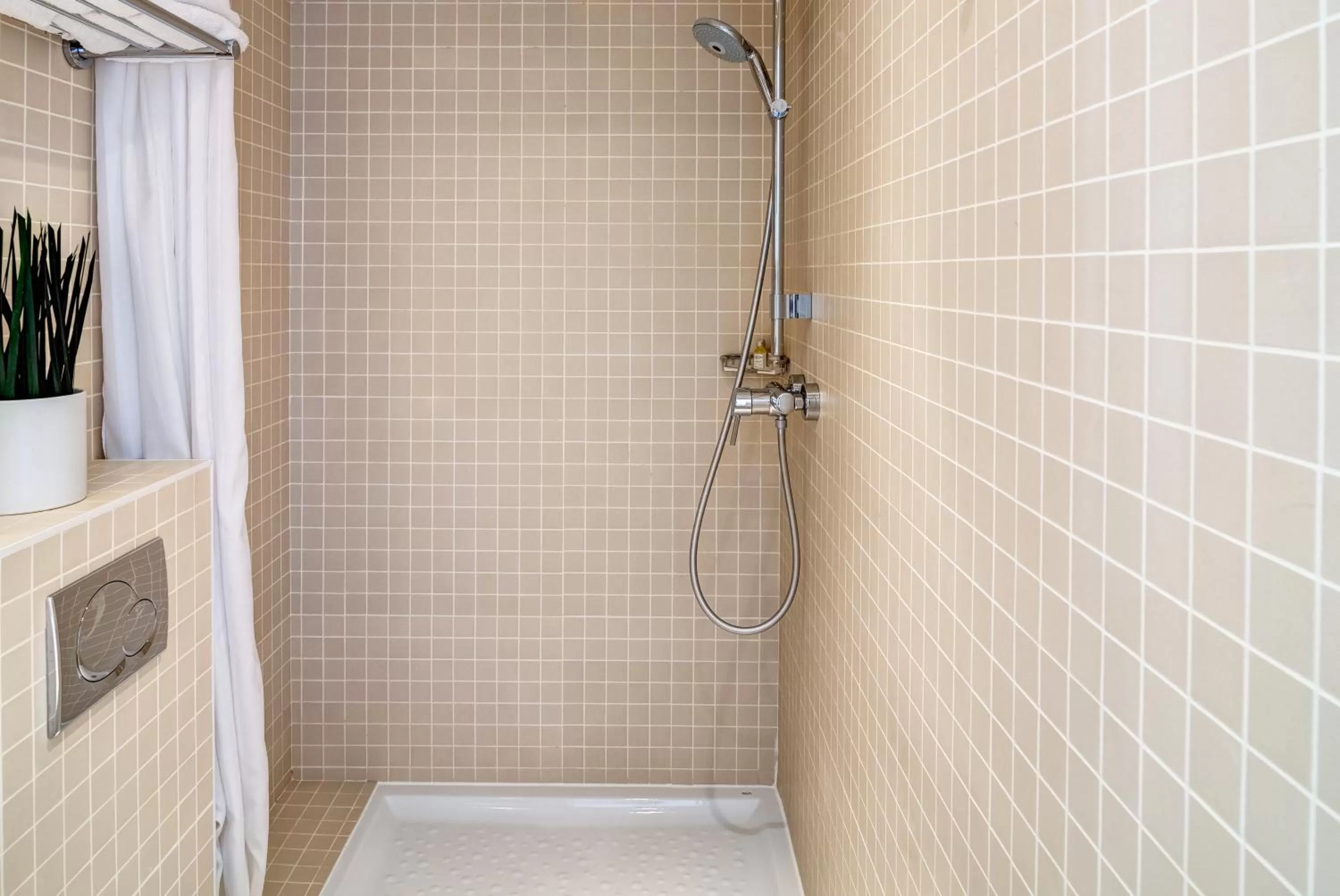 Bathroom in Hotel Palm - Astotel