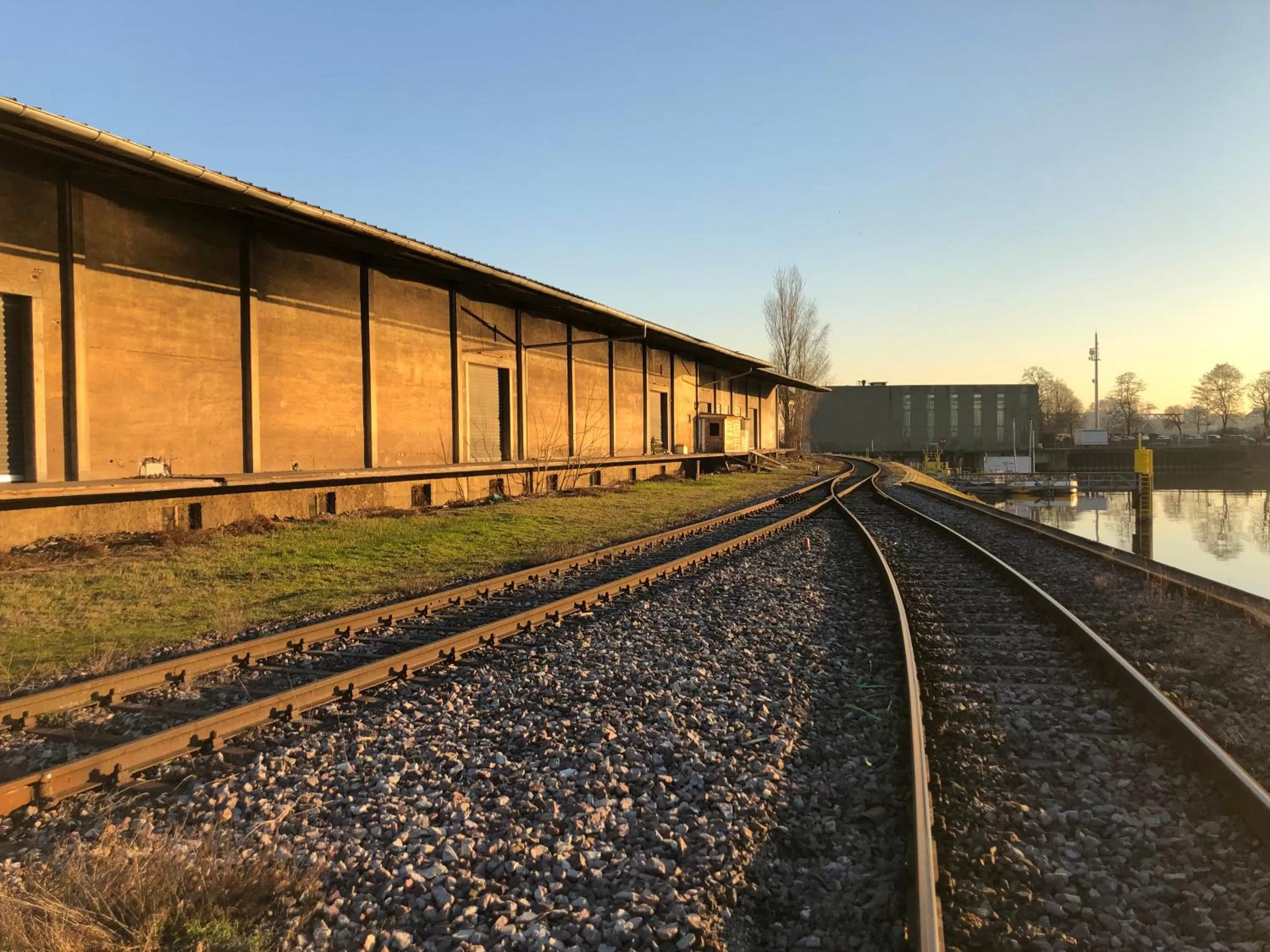 Hafen 17 Hotel Küche Bar