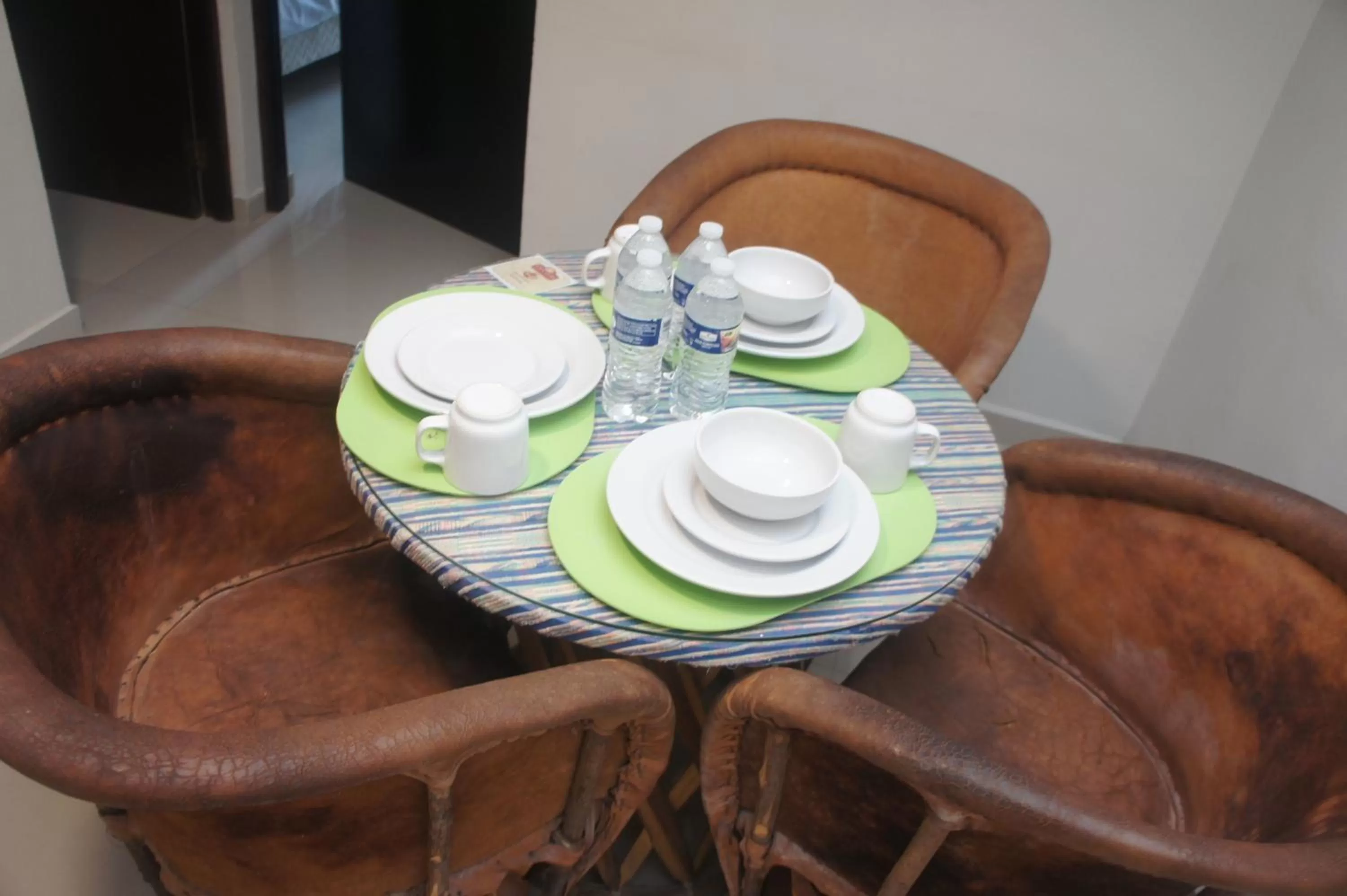 Dining area in Suites San Luis