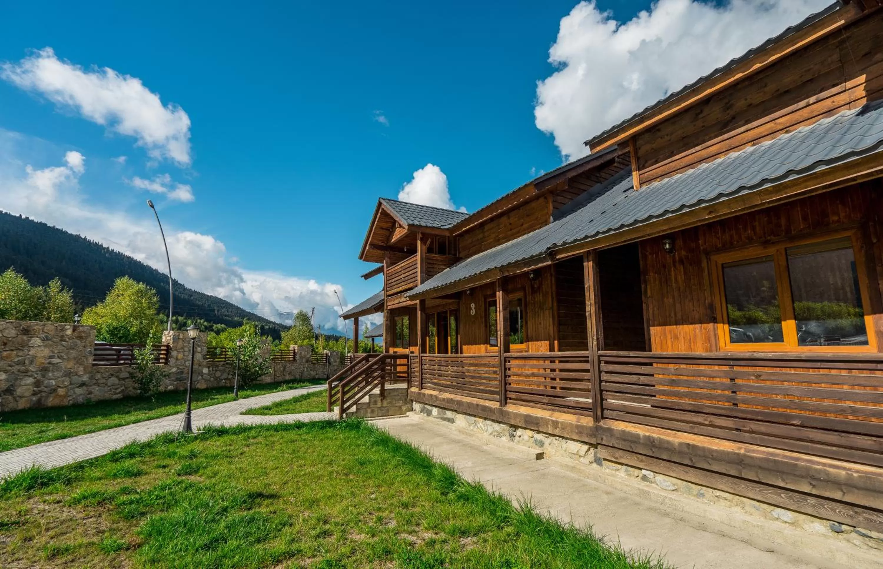 Property building in Hotel Banguriani