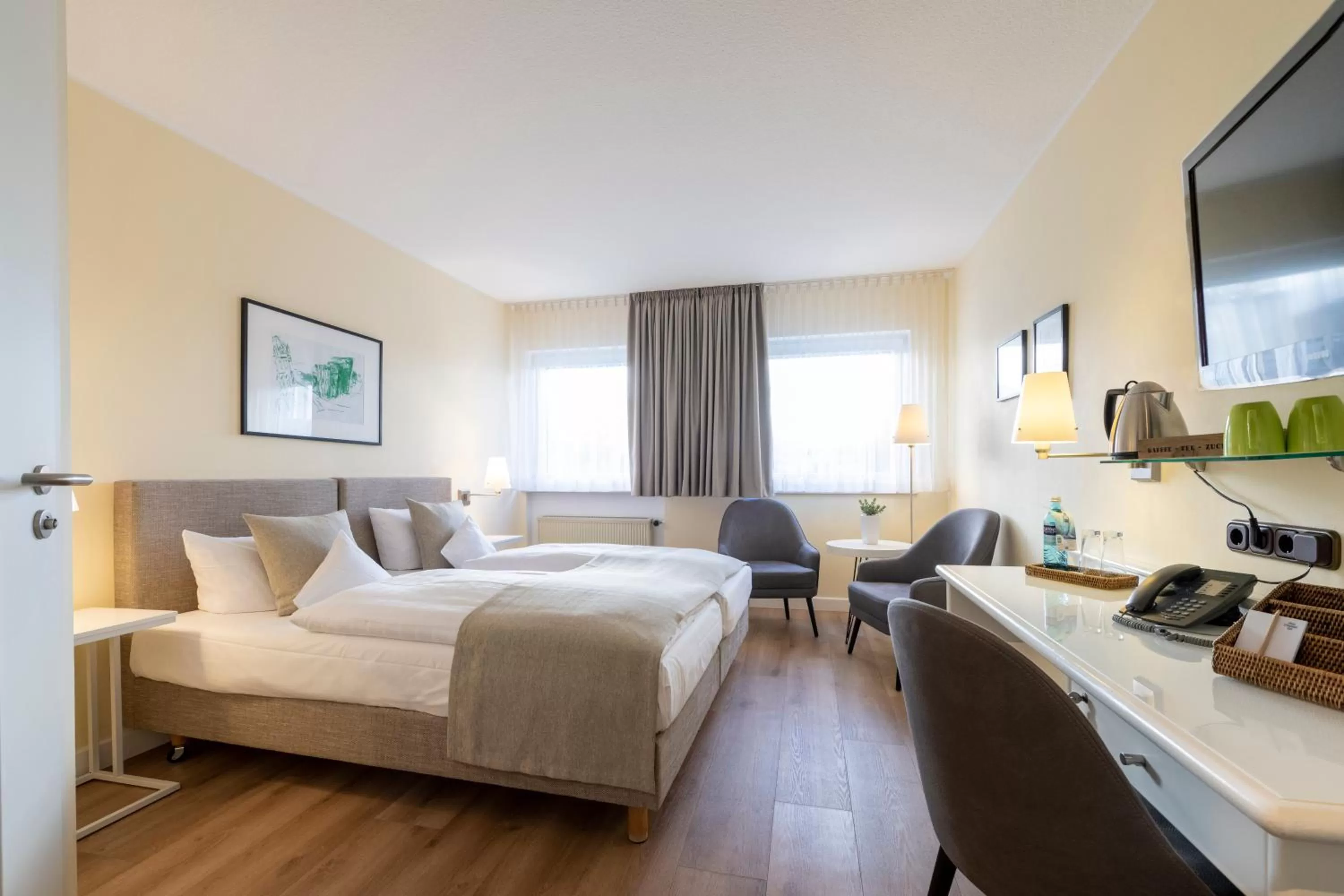 TV and multimedia, Bed in Hotel Deutscher Hof