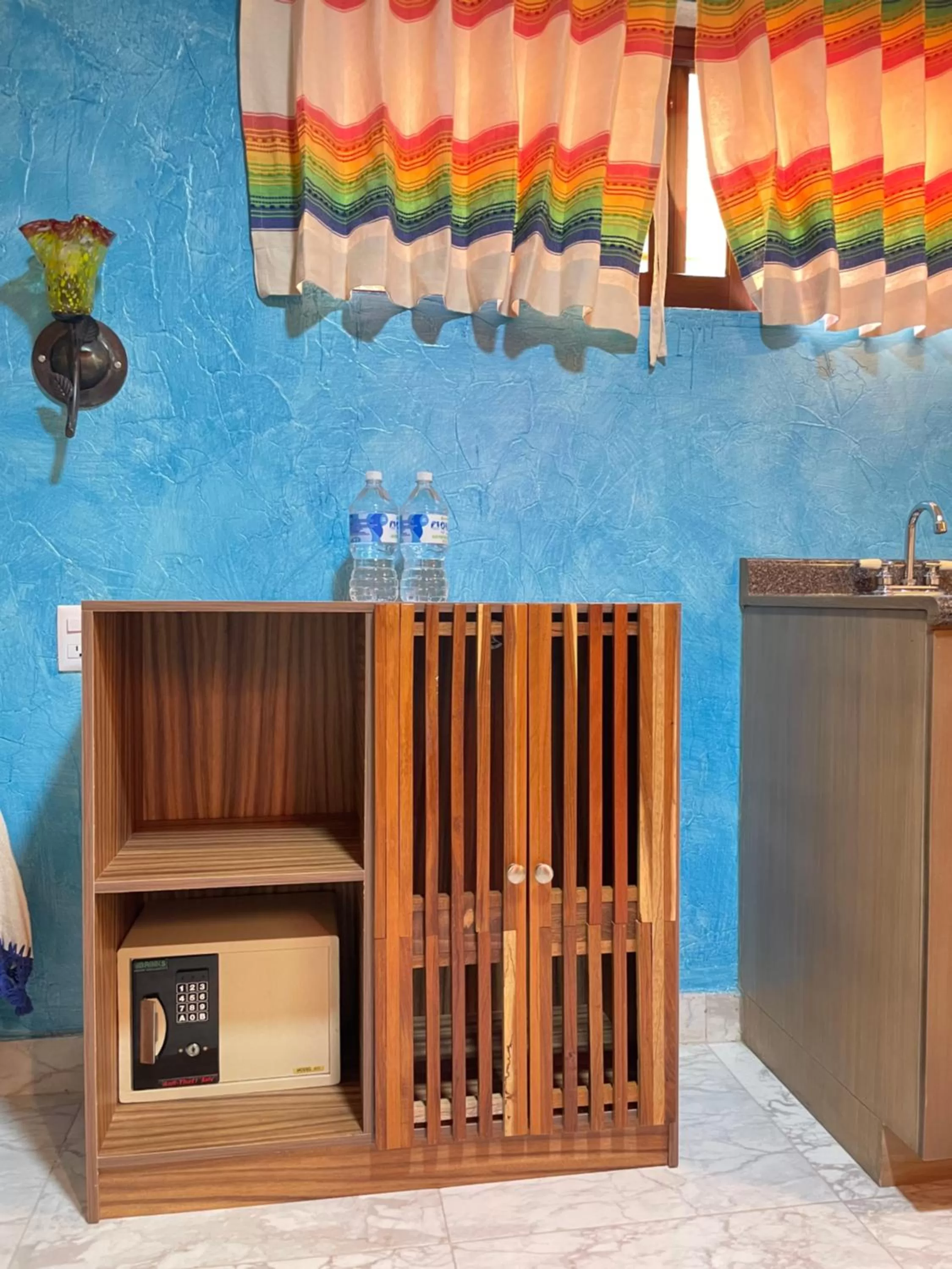 safe in Suites Cárdon