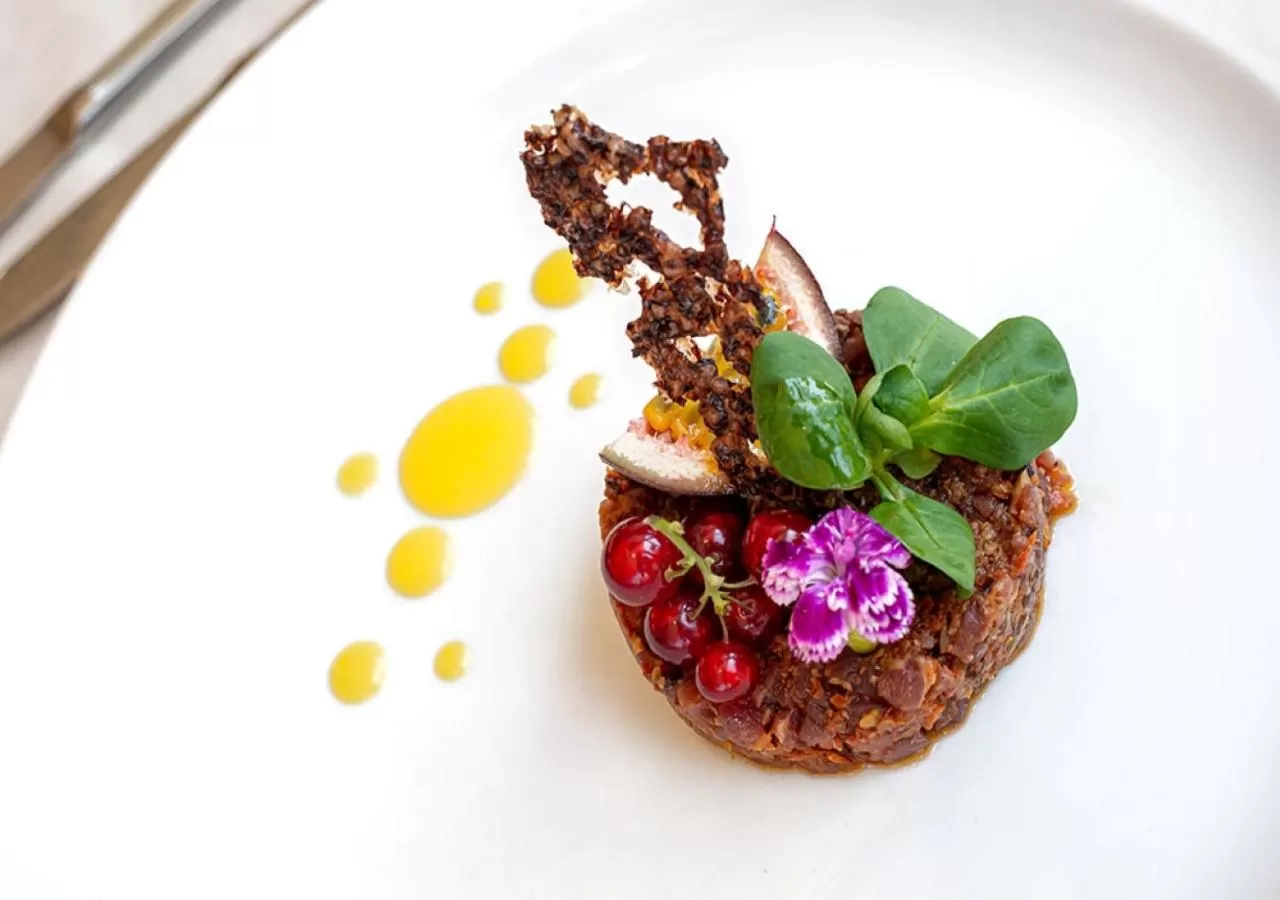 Restaurant/places to eat in Hotel Adria