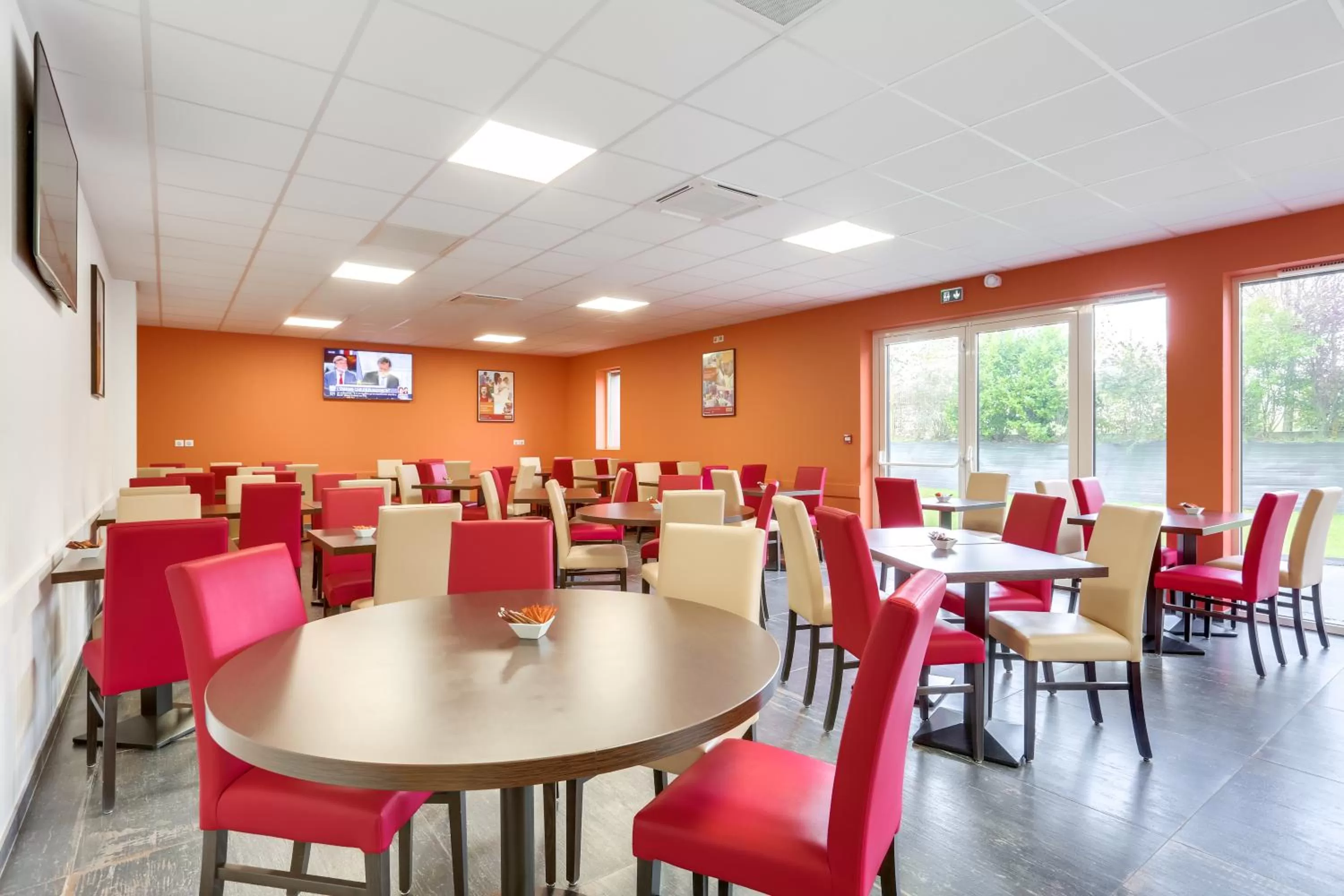 Area and facilities in The Originals City, Hôtel Caen Mémorial