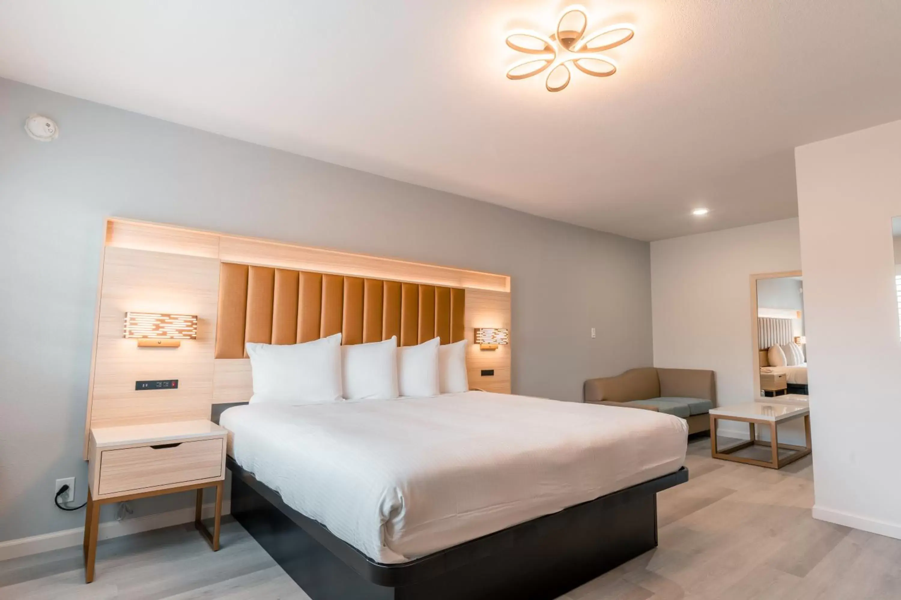 Inn on Broadway Inn on Broadway