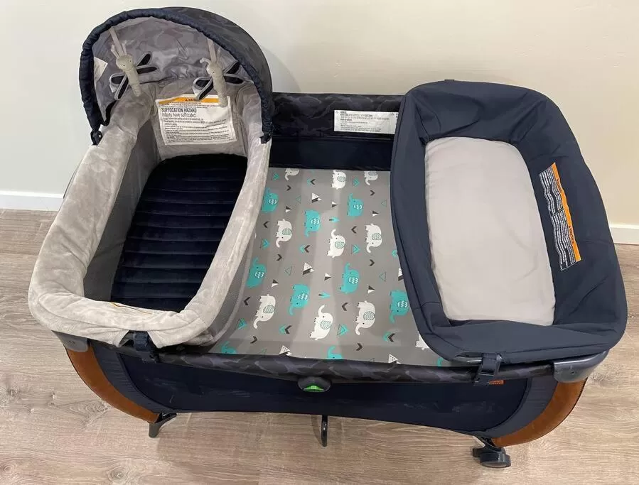 One Bedroom Apartment with Luxurious Furnitures