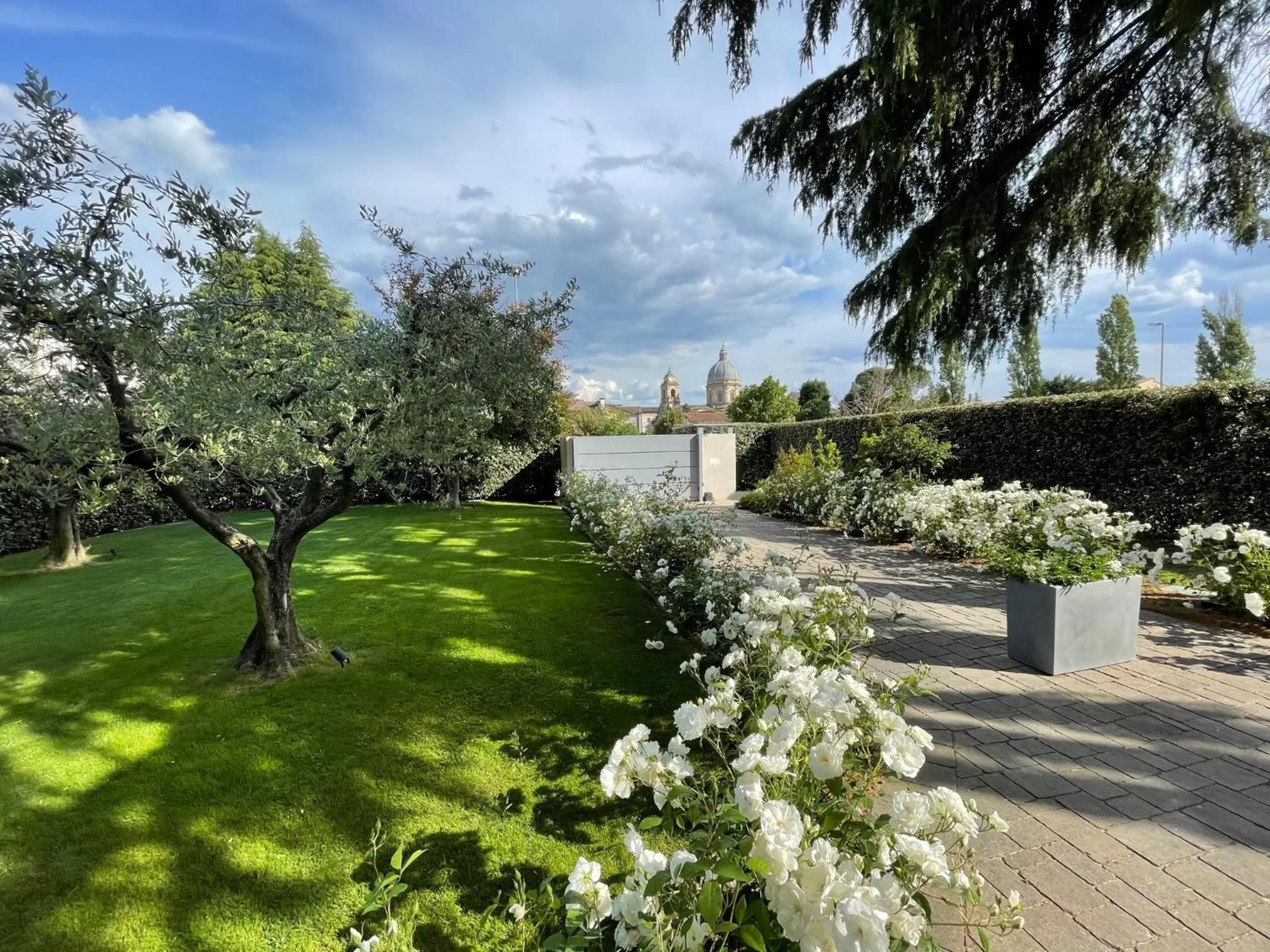 Garden in Assisi Charme