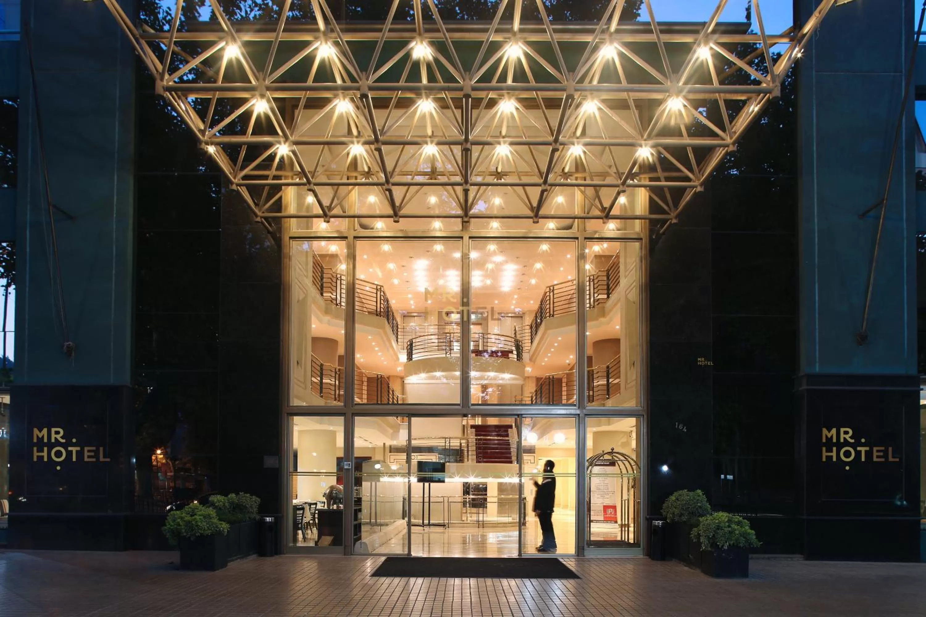 Property building in MR Hotel Providencia (ex Hotel Neruda)