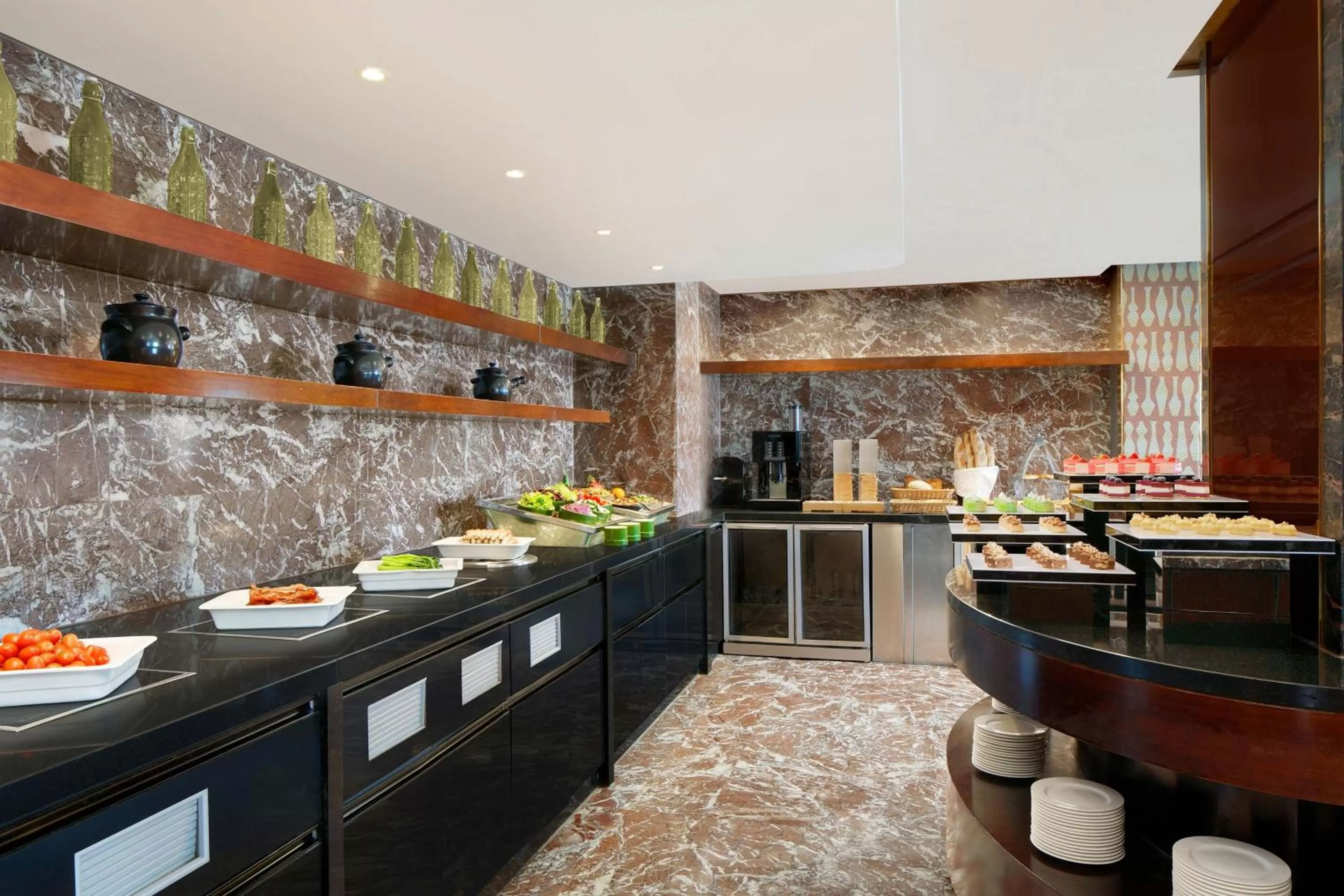 Lounge or bar in Sheraton Xi'an North City Hotel