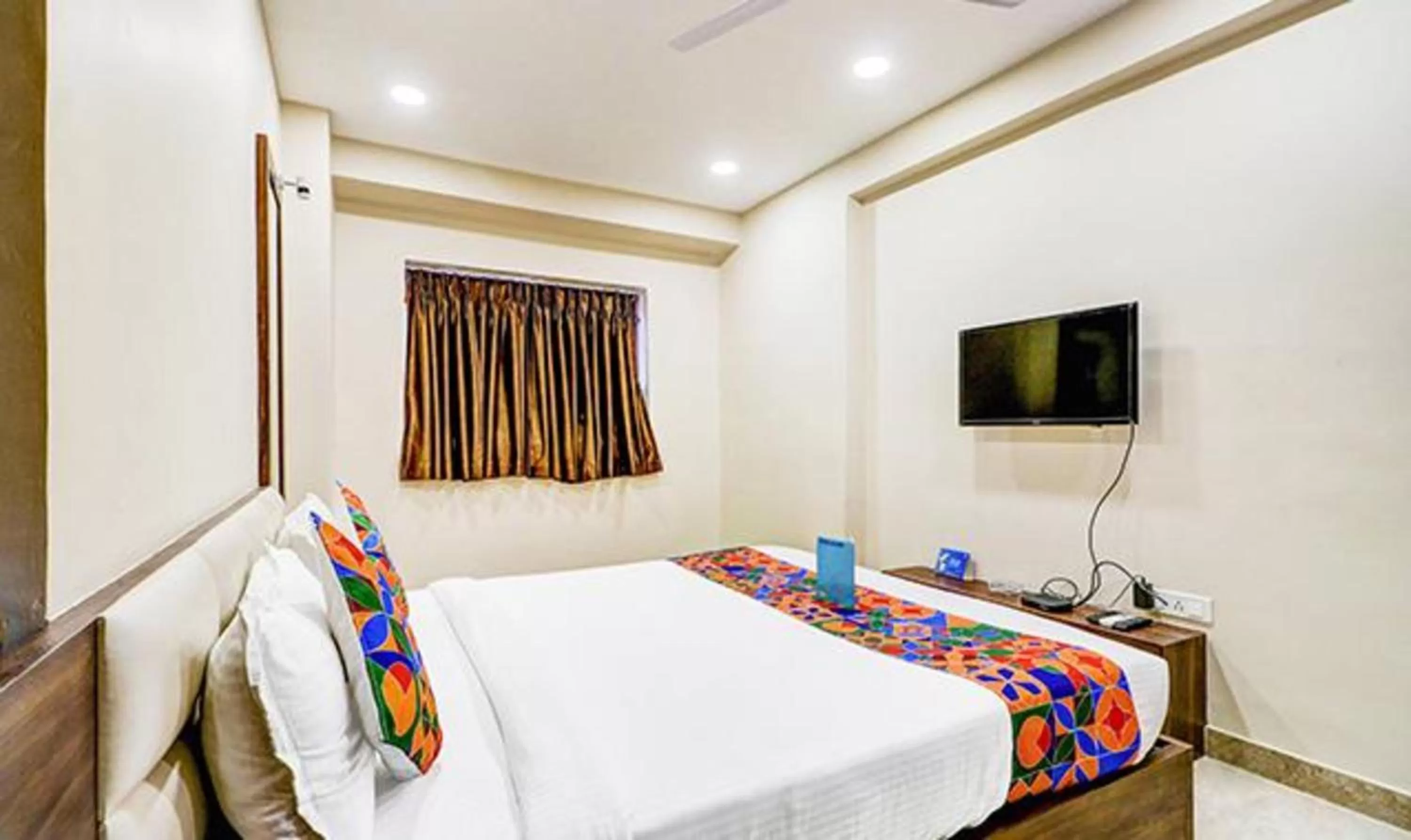 Bedroom, Bed in FabHotel Carnival - Nr Irony Market, Newtown