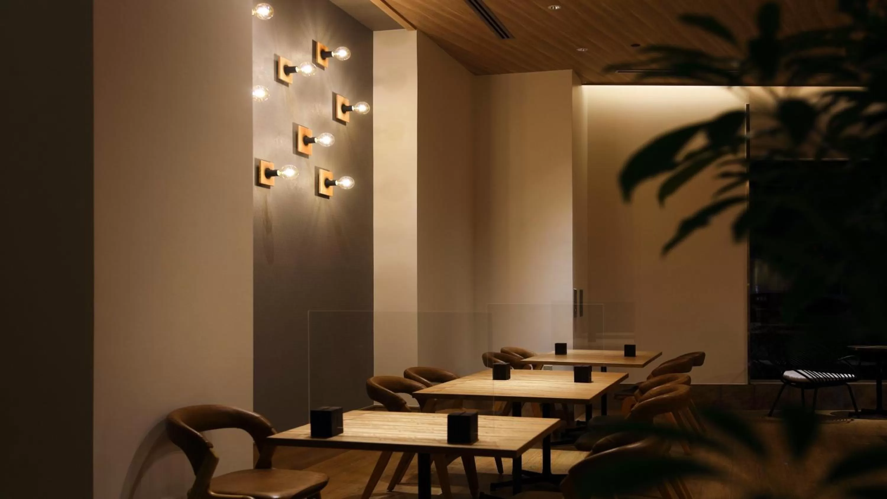 Restaurant/places to eat in ANA Holiday Inn Sendai by IHG