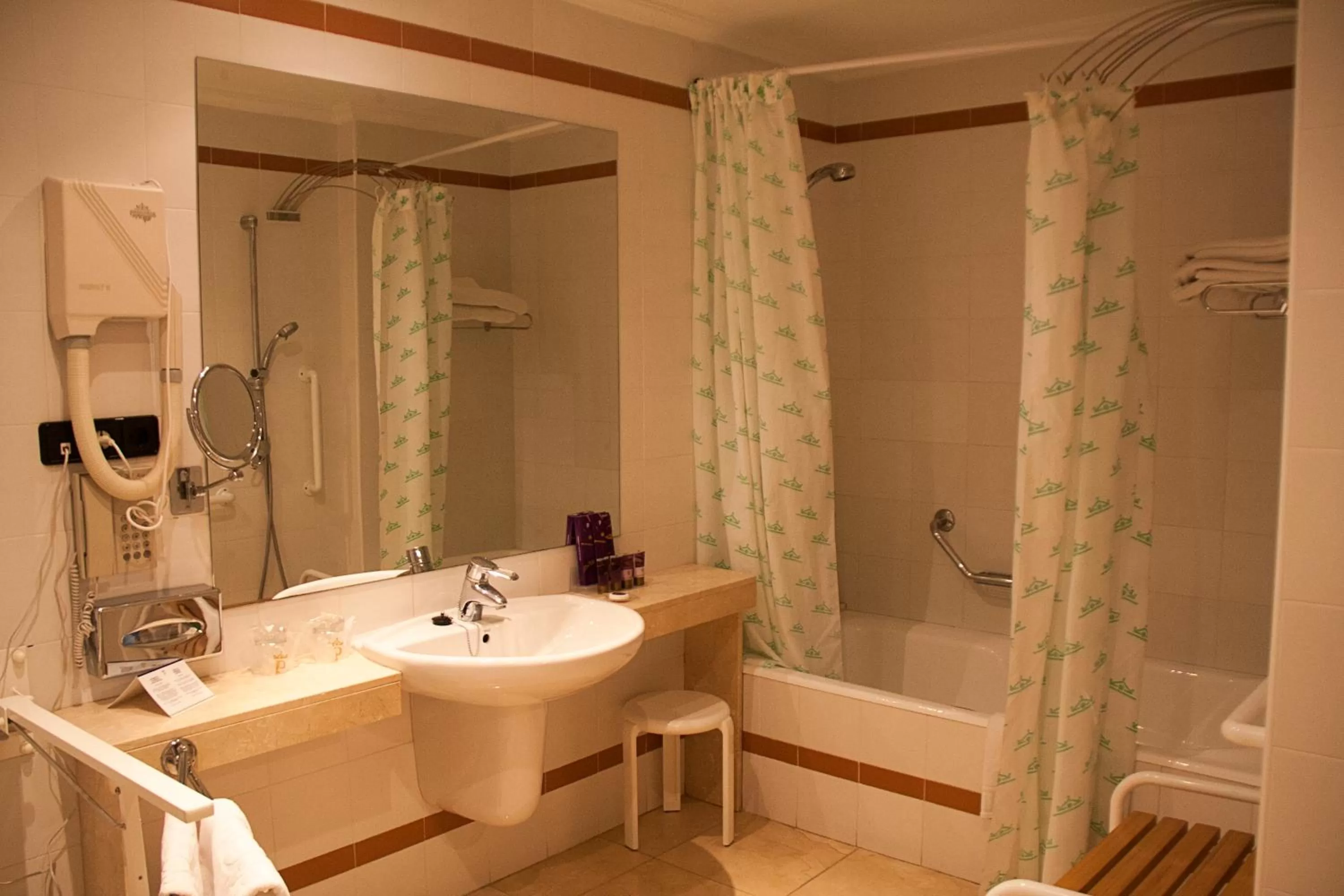 Bathroom in Parador de Benicarló