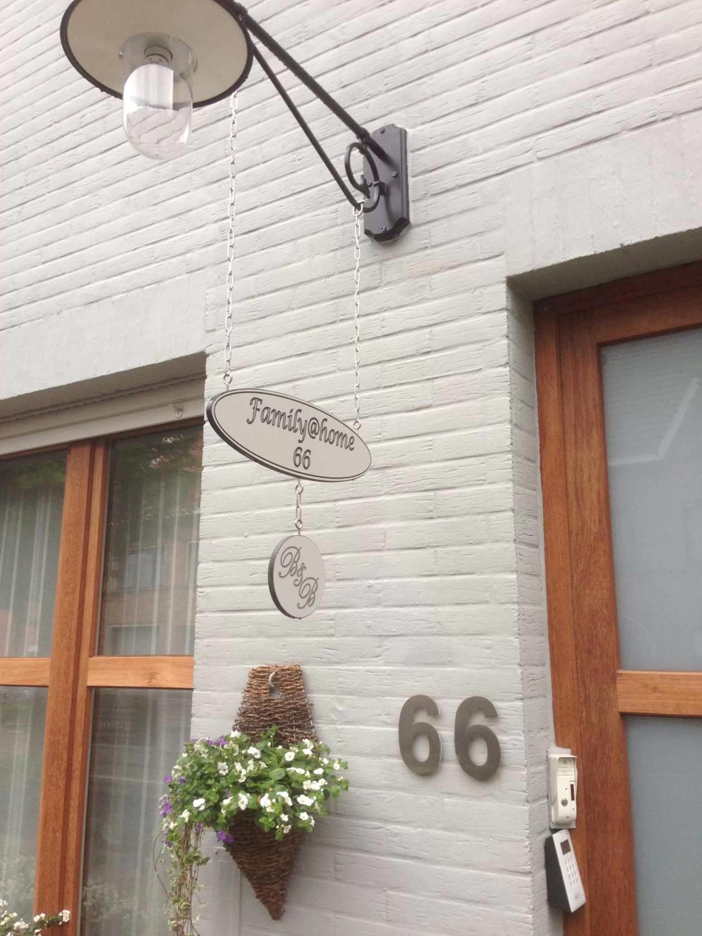 Facade/entrance in B&B Family@home66