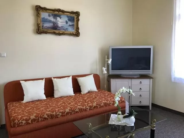 TV/Entertainment Center in Pension Villa Else