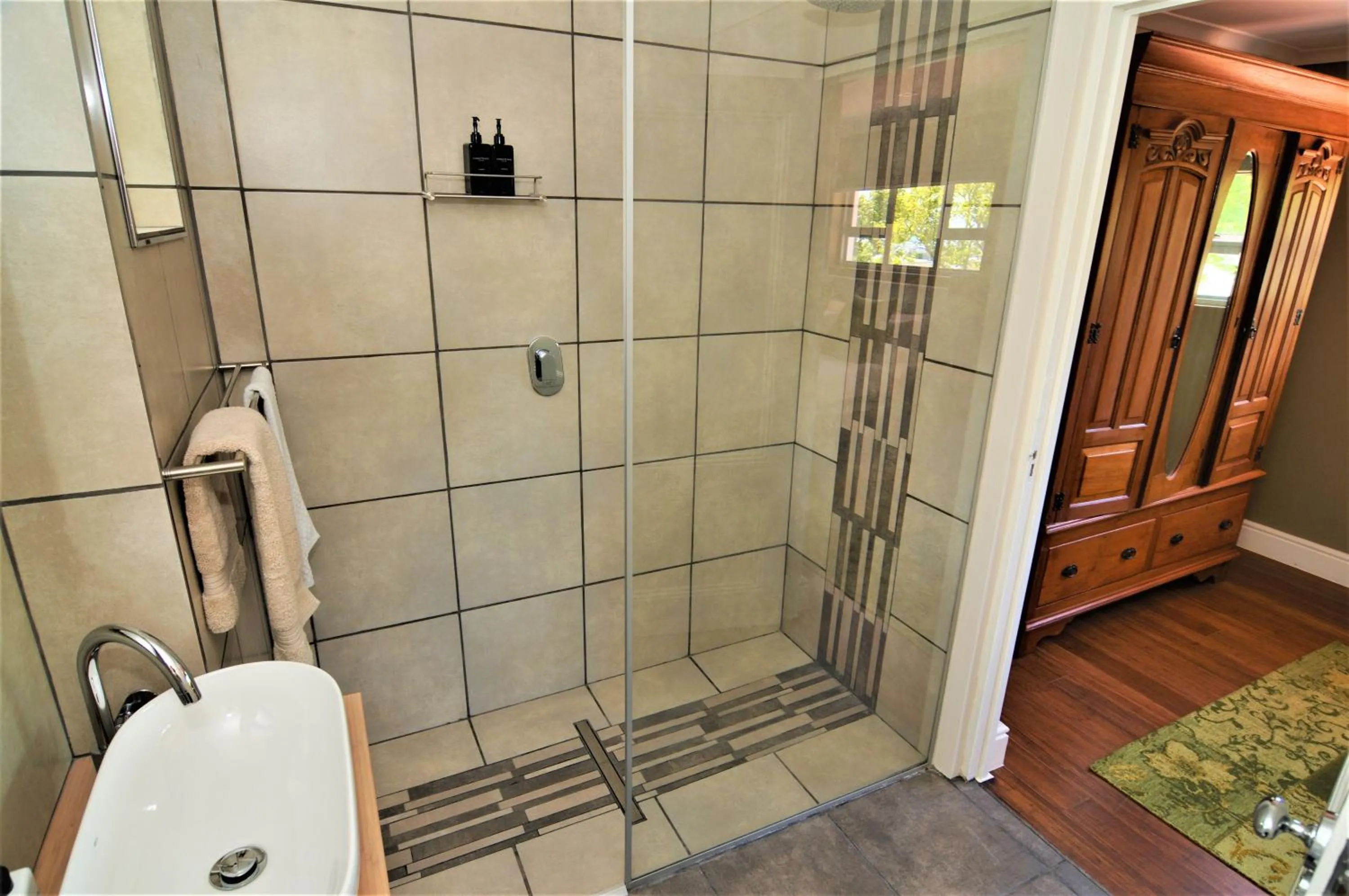 Bathroom in Abbey Manor Luxury Guesthouse