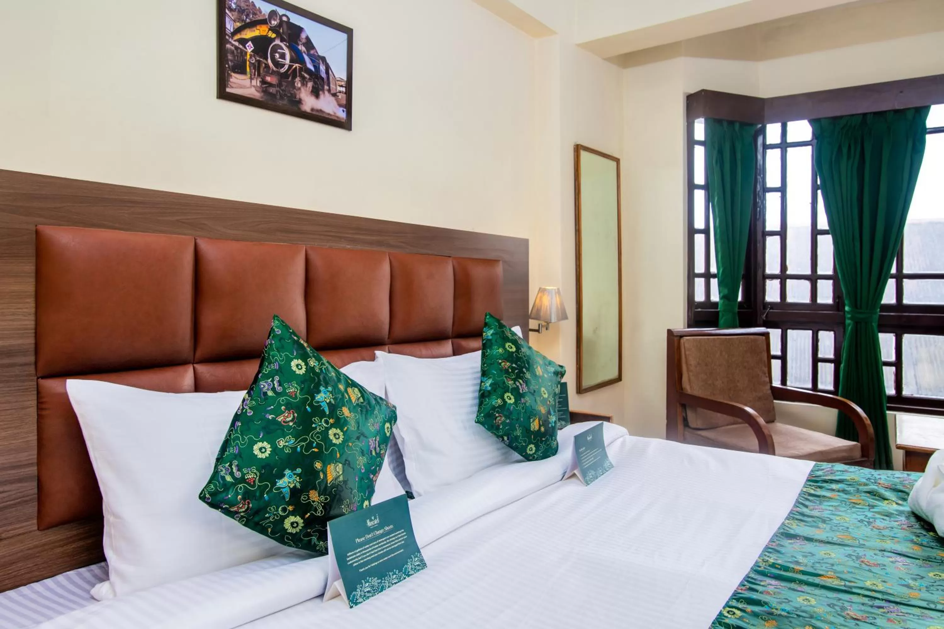 Bed in Muscatel BhumSang - 200 Mts from Mall Road