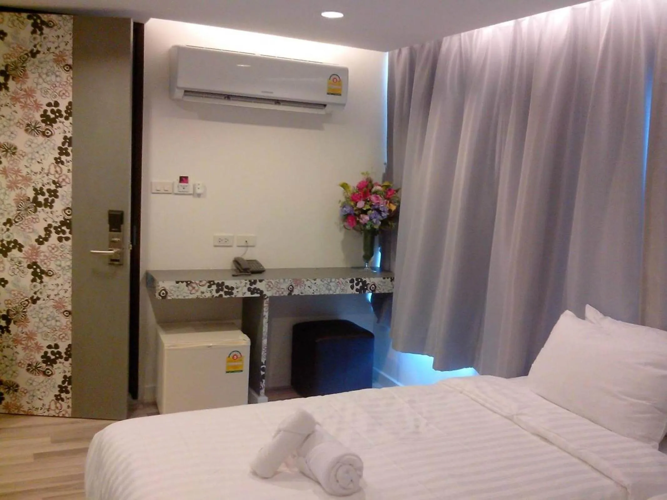 Decorative detail, Bed in Nantra Ploenchit hotel