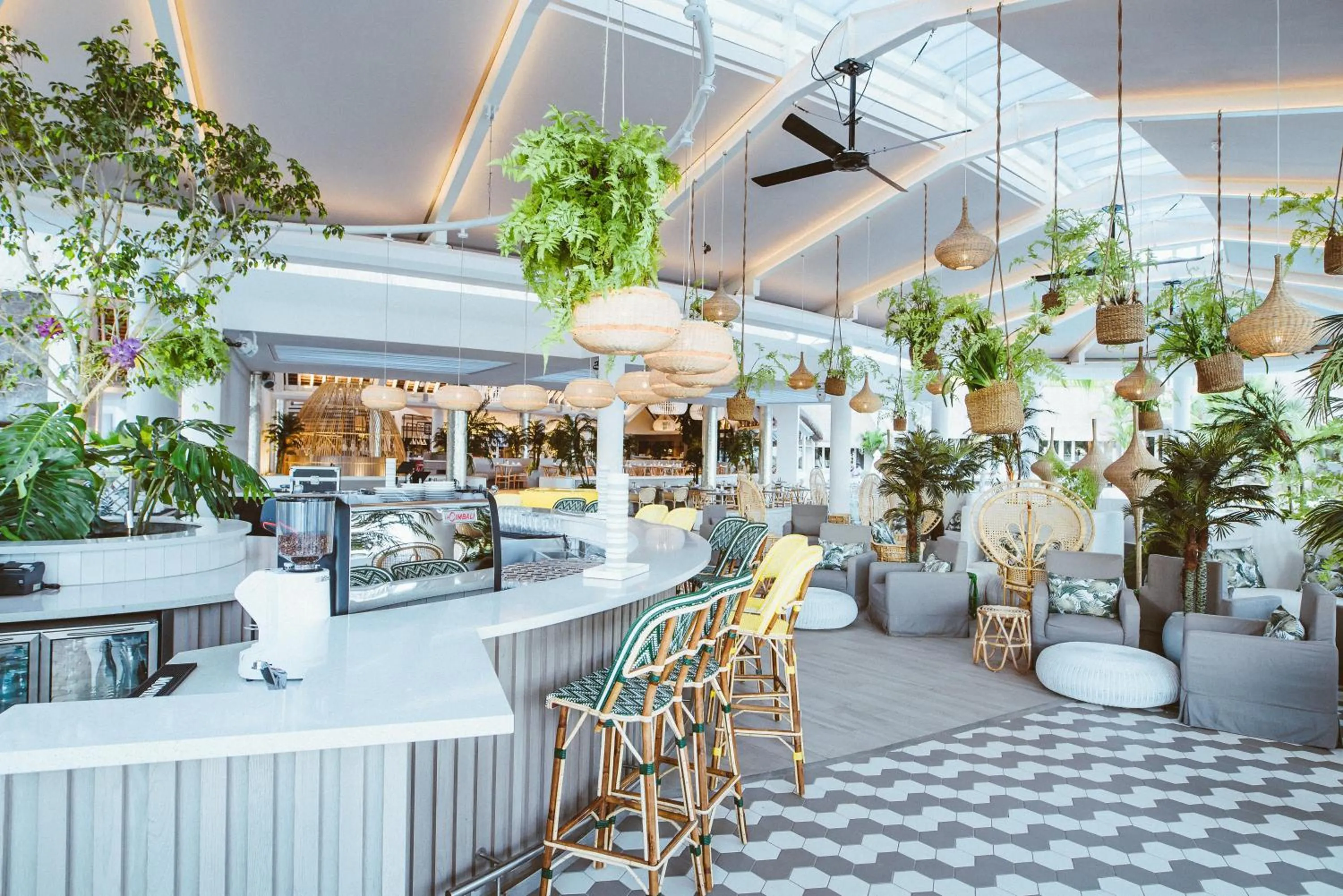 Restaurant/places to eat in LUX* Grand Gaube Resort & Villas