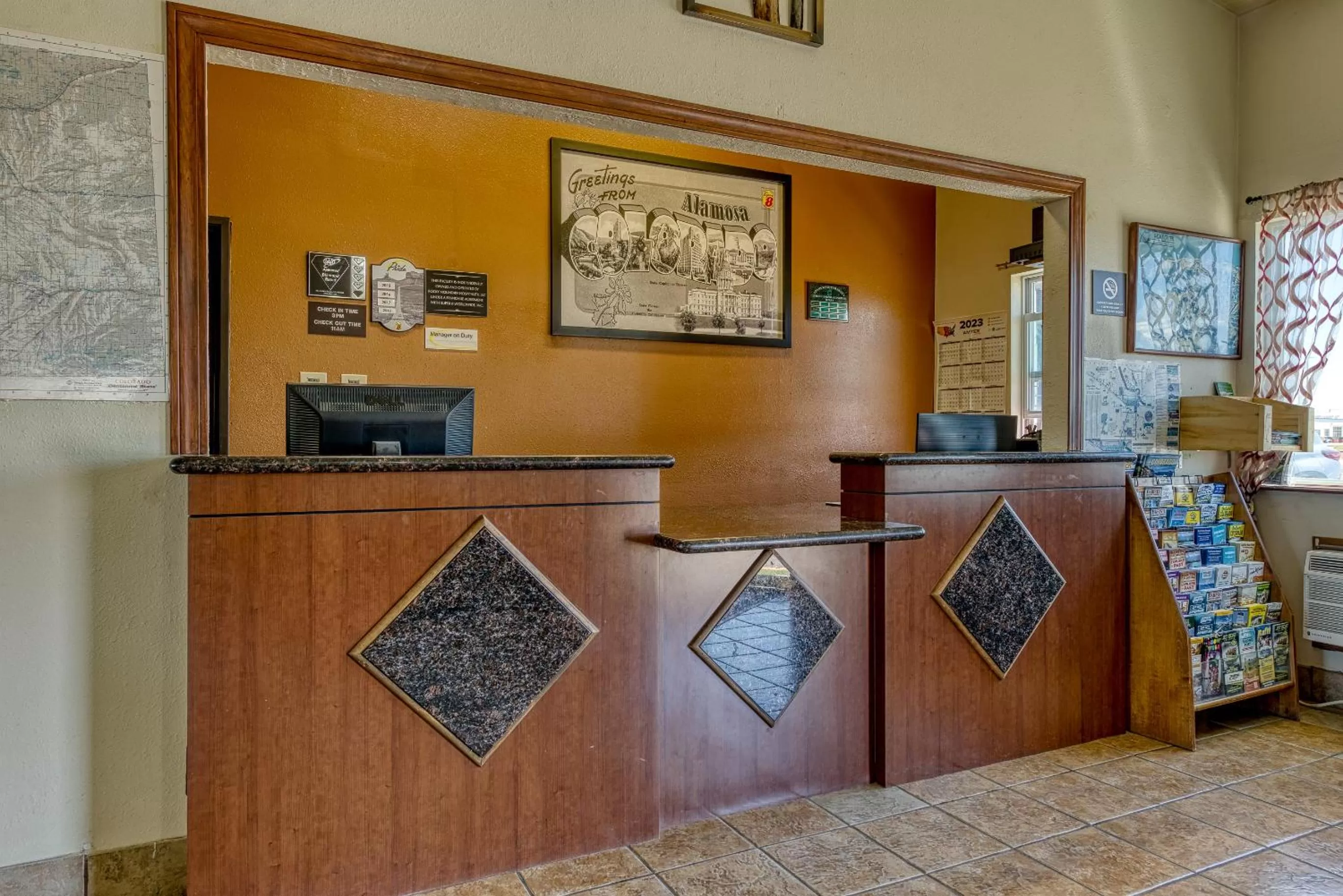 Lobby or reception in Super 8 by Wyndham Alamosa