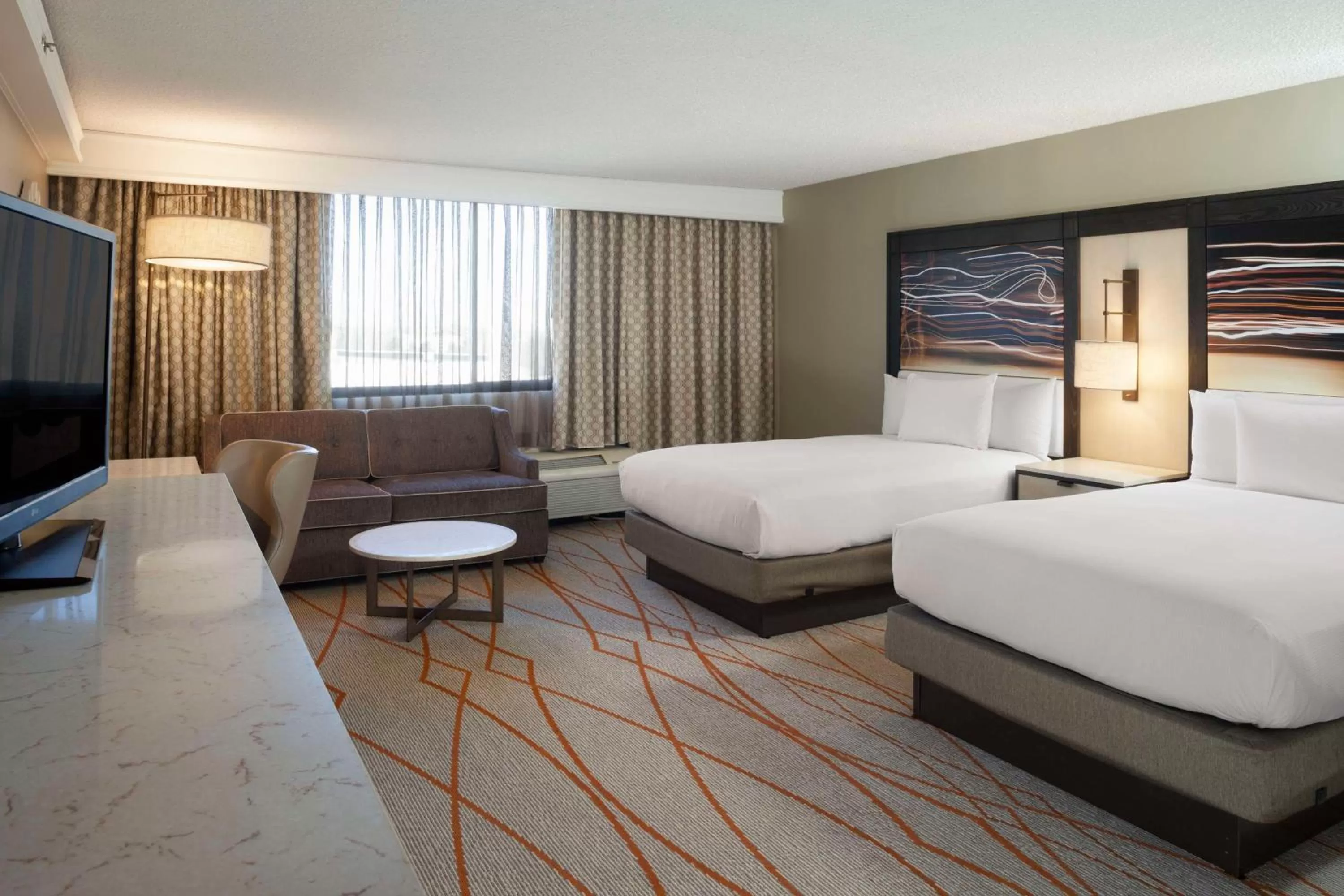 Bed in DoubleTree by Hilton Denver Central Park