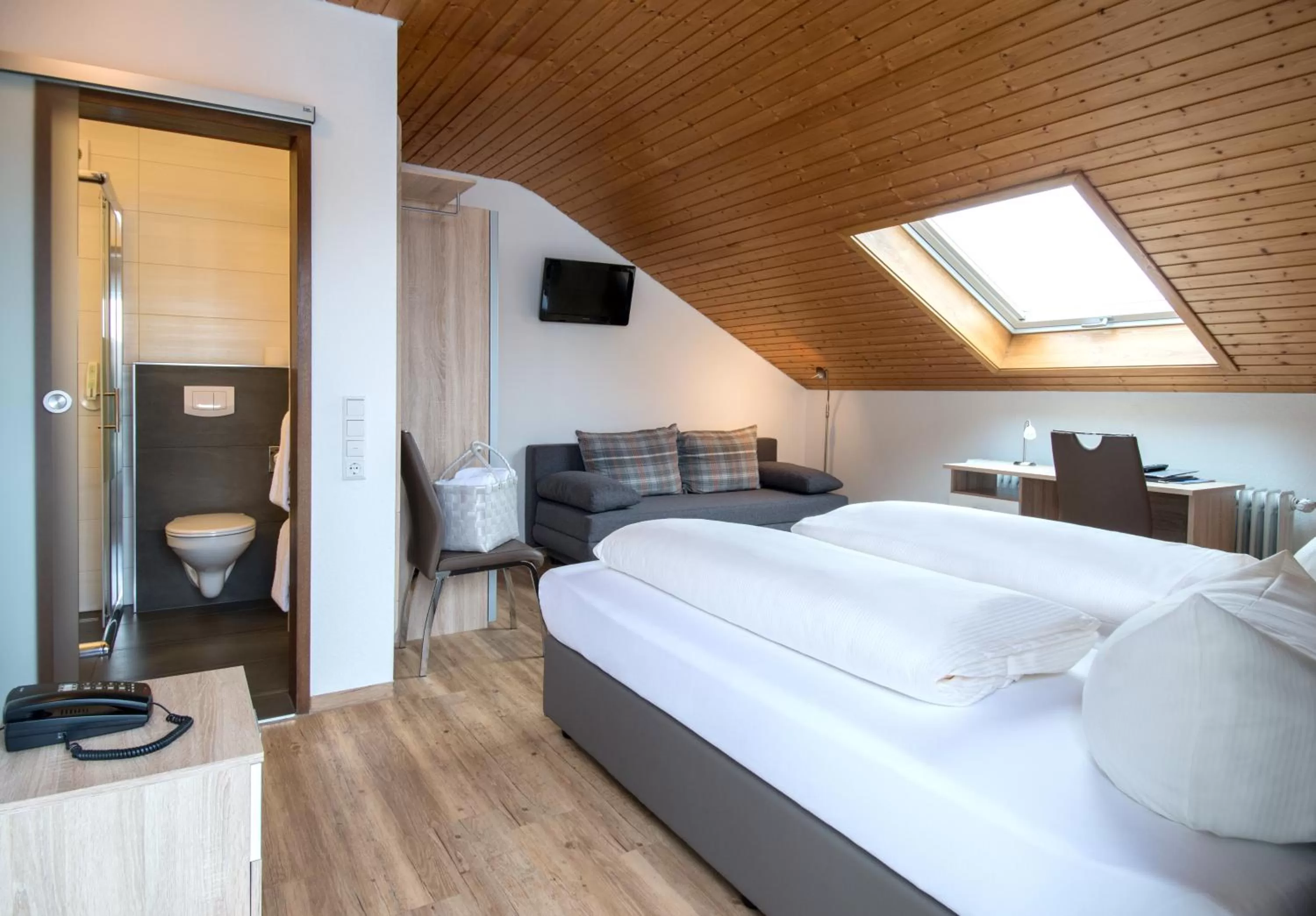 Bed in Wellnesshotel Sonnenhof & Sonnhalde