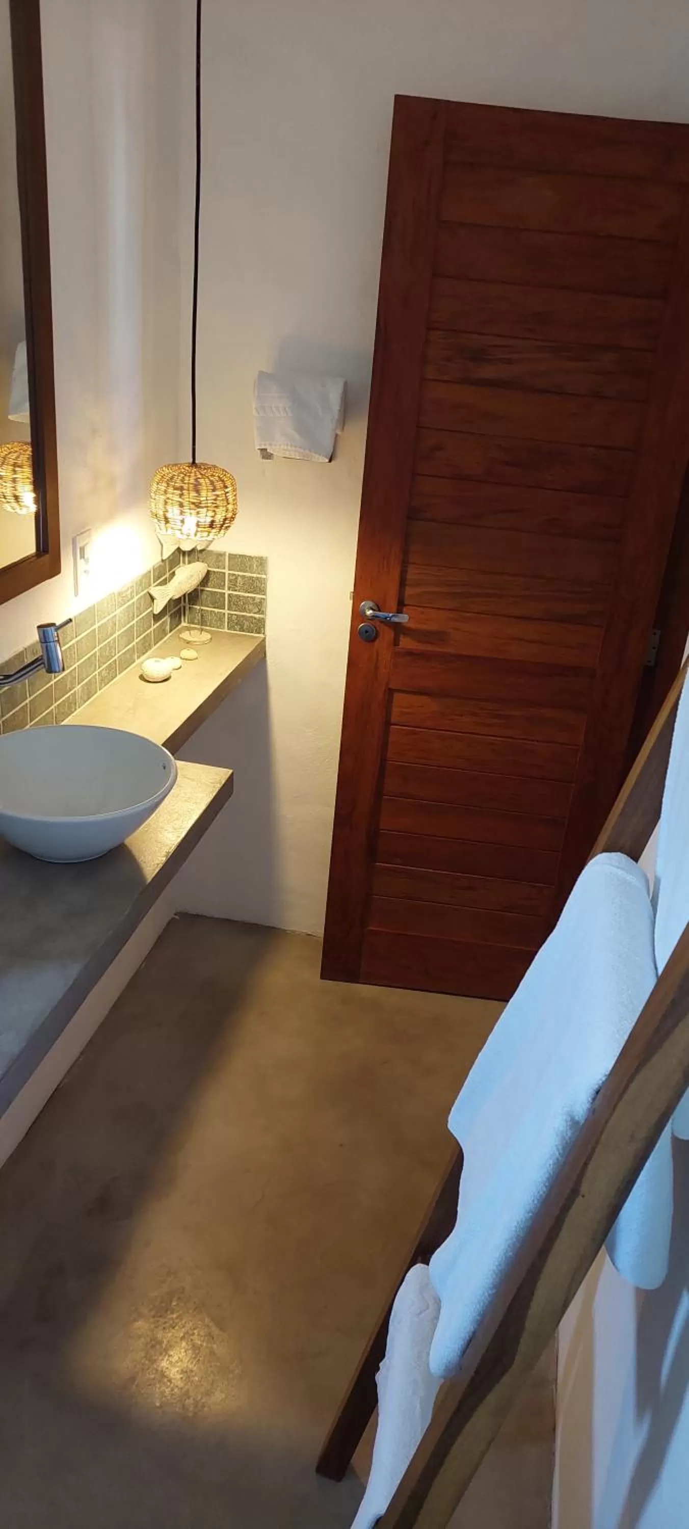 Bathroom, Bed in Arataba Hotel Boutique e Bistrô - 150 mts do mar