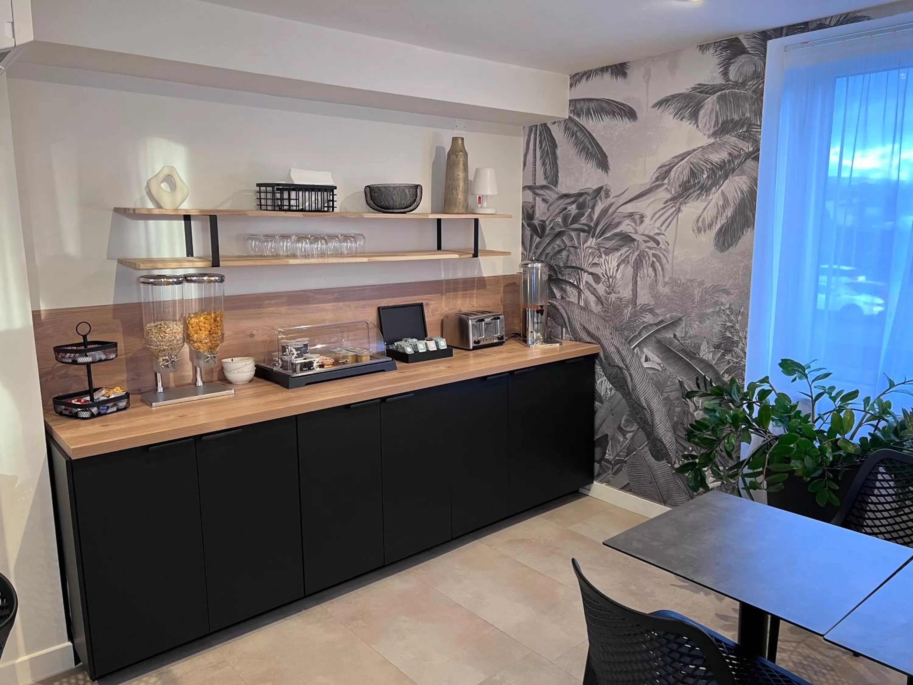 Breakfast in Hôtel Le Ponson