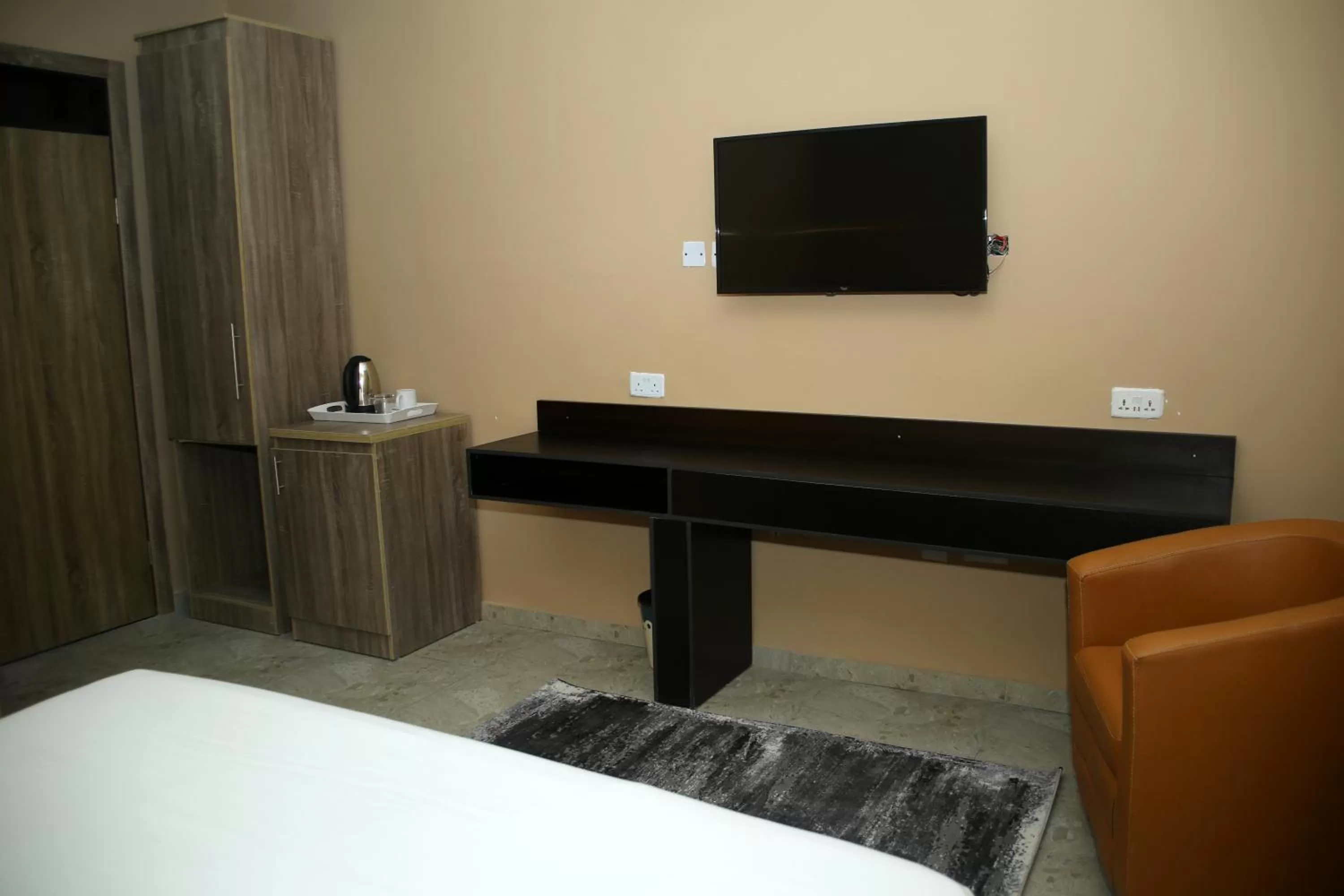 Bed in Hotel Capitol