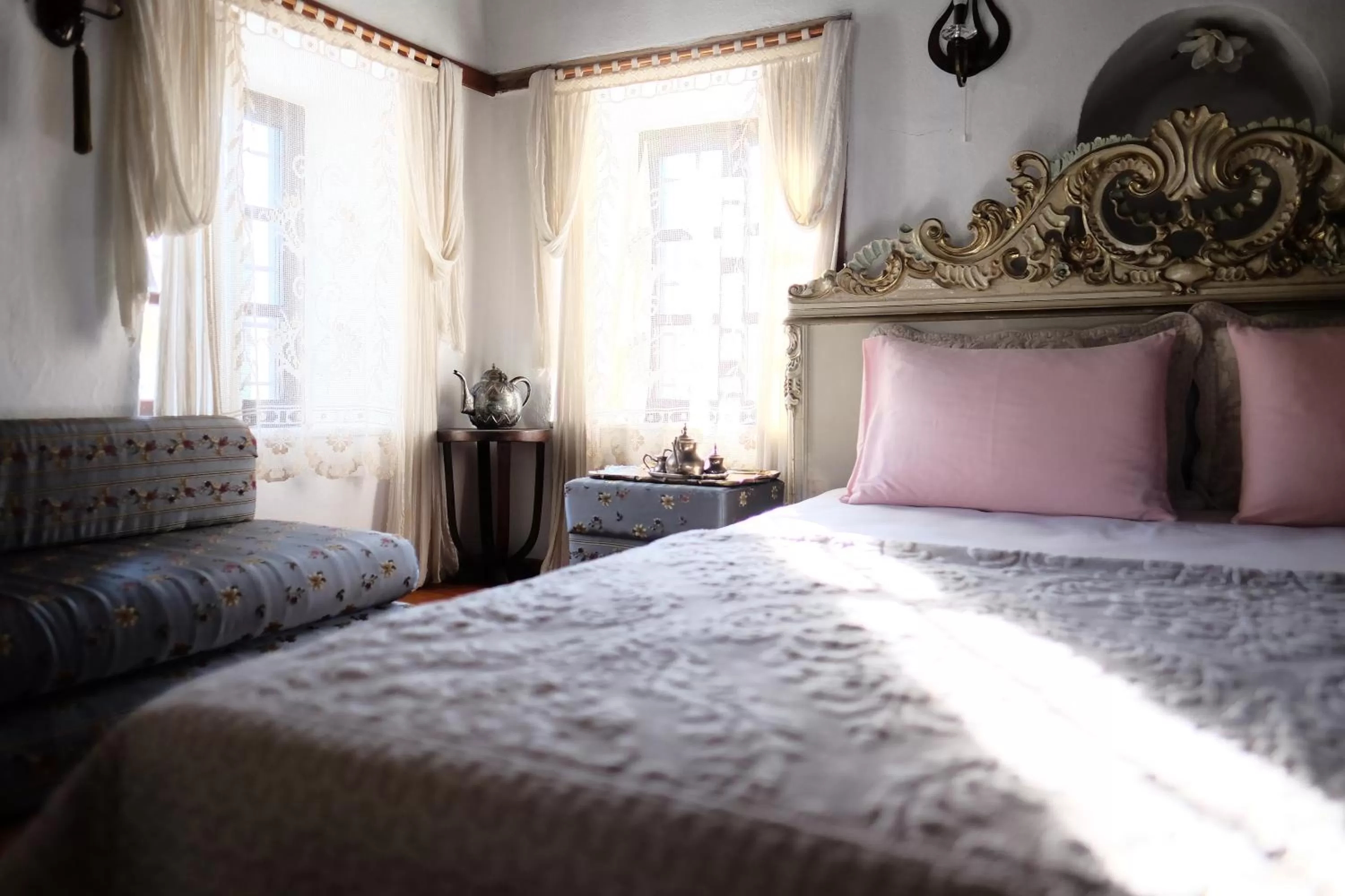 Photo of the whole room, Bed in Ha La Bodrum