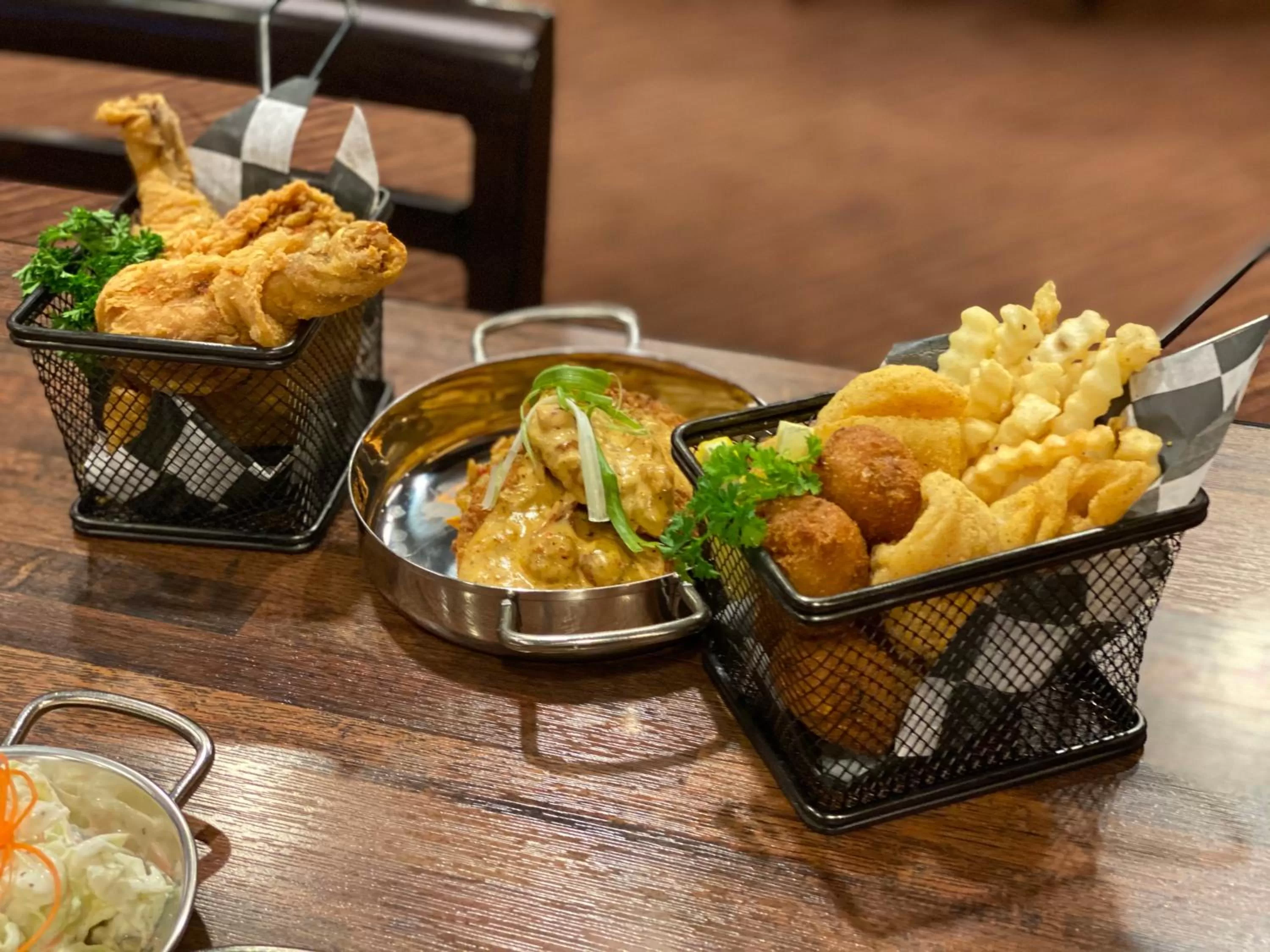 Restaurant/places to eat in Cherokee Casino Hotel Roland