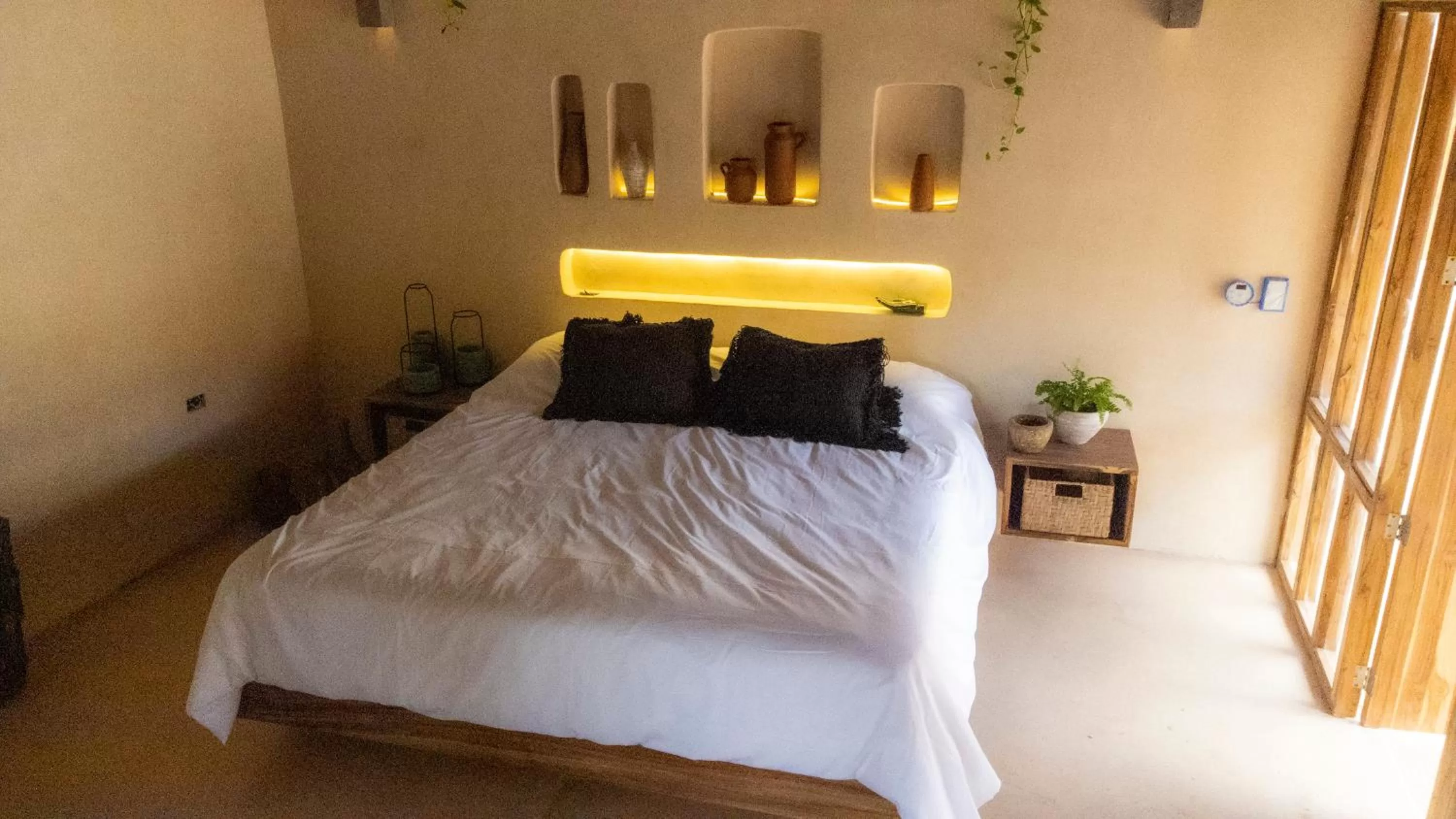 Bed in Zenote Sanctuary