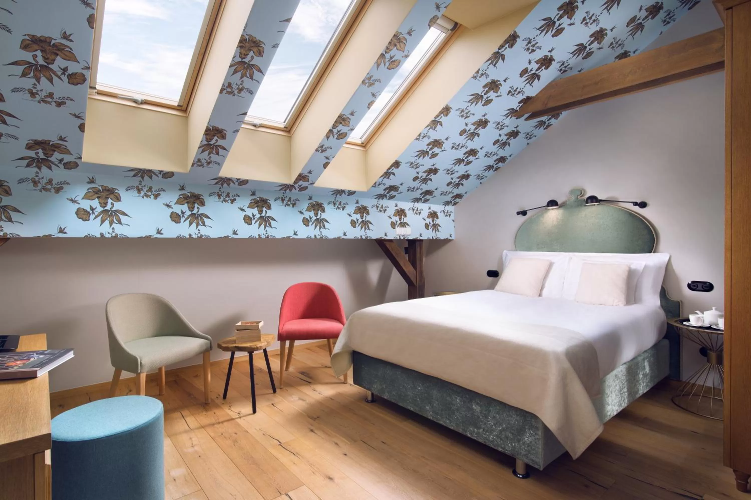 Bedroom, Bed in Relais & Châteaux Hotel Quadrille - Adults Only